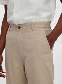 COTTON CHINO SHORTS, Crockery, highres