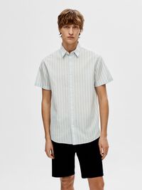 DISEÑO CLÁSICO CAMISA DE MANGA CORTA, Cashmere Blue, highres