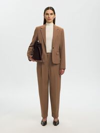 TIRO MEDIO PANTALONES FIT CORTE BARREL, Toffee, highres