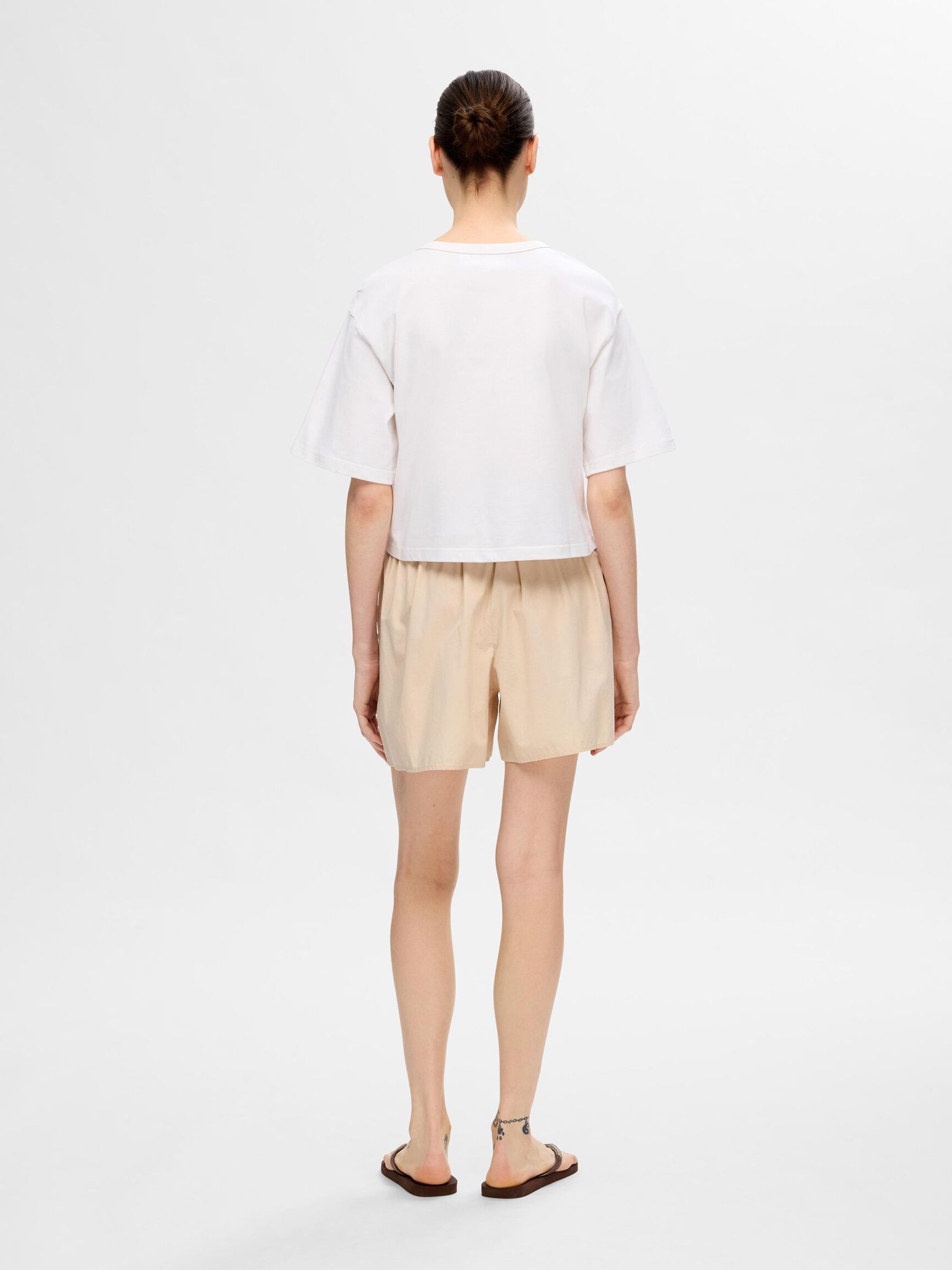 EMBROIDERED SHORTS, Sandshell, highres