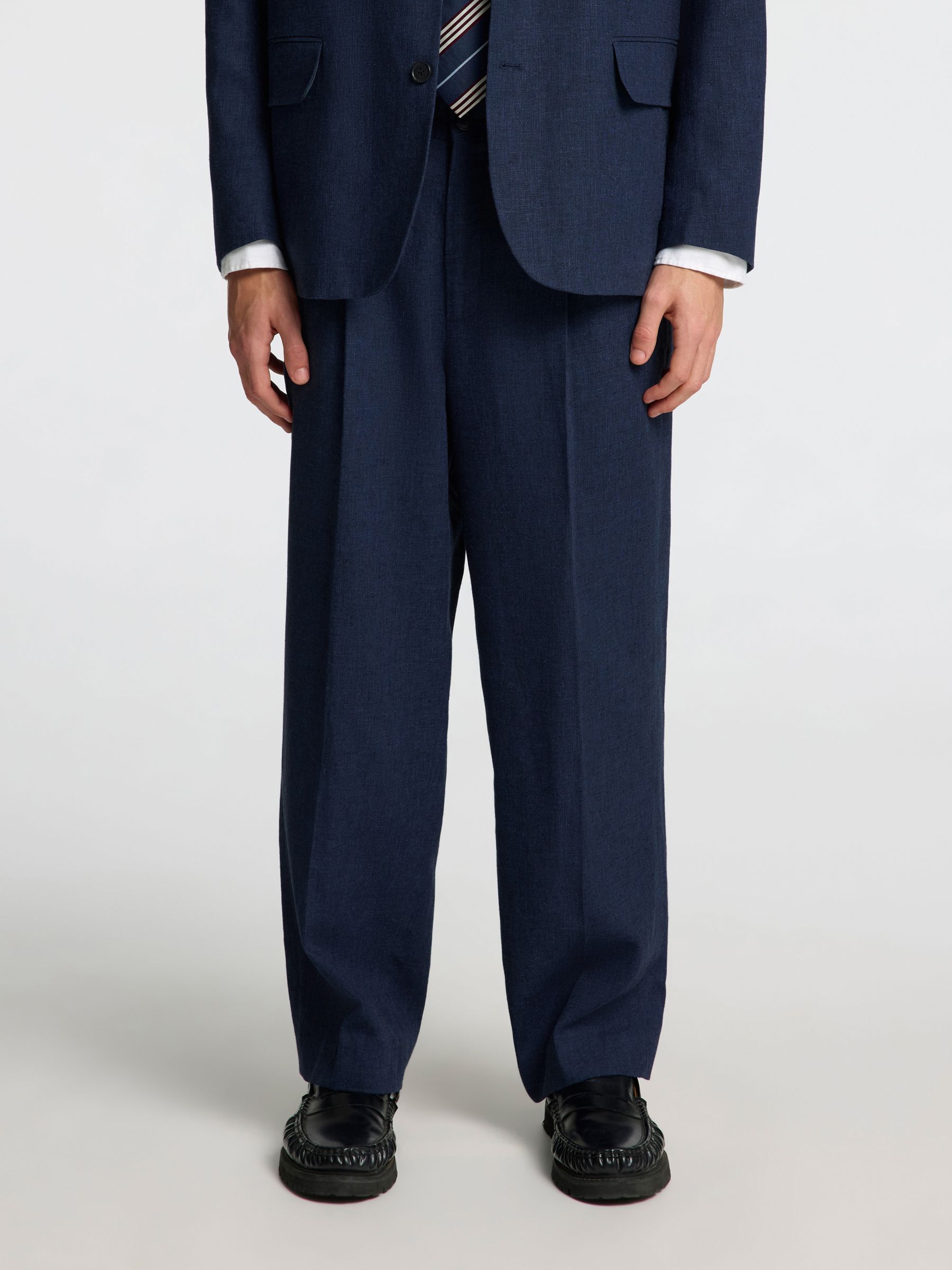 TAILORED LINNENMIX LOOSE-FIT BROEK, Outer Space, highres