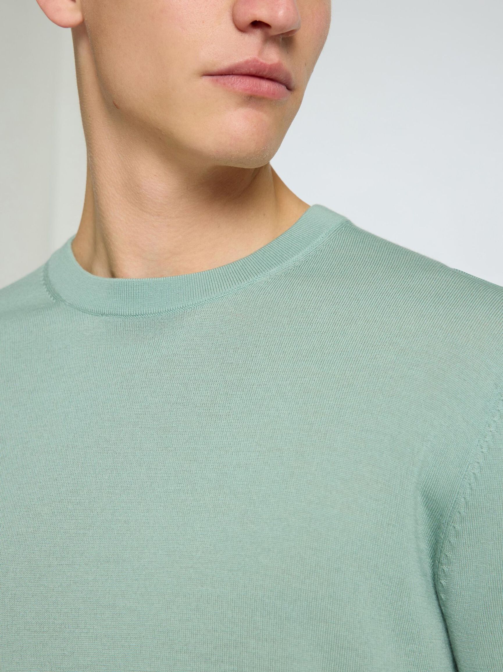 SWETER Z OKRĄGŁYM DEKOLTEM, Iceberg Green, highres