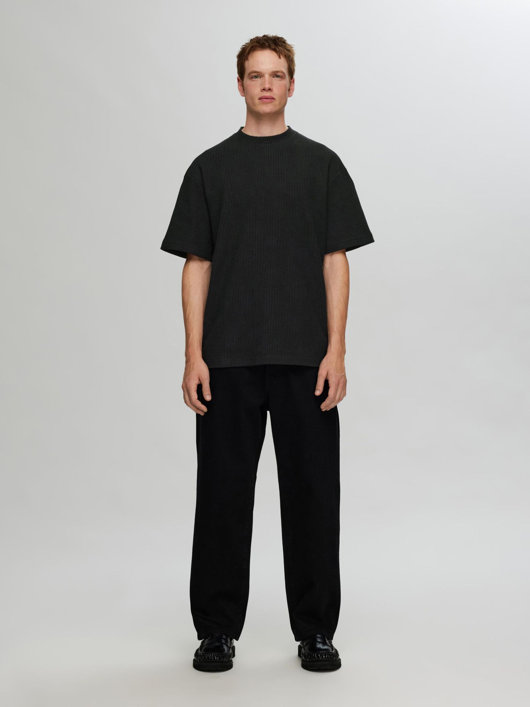 AVSLAPPNAD PASSFORM VÅFFLAD T-SHIRT, Black, highres
