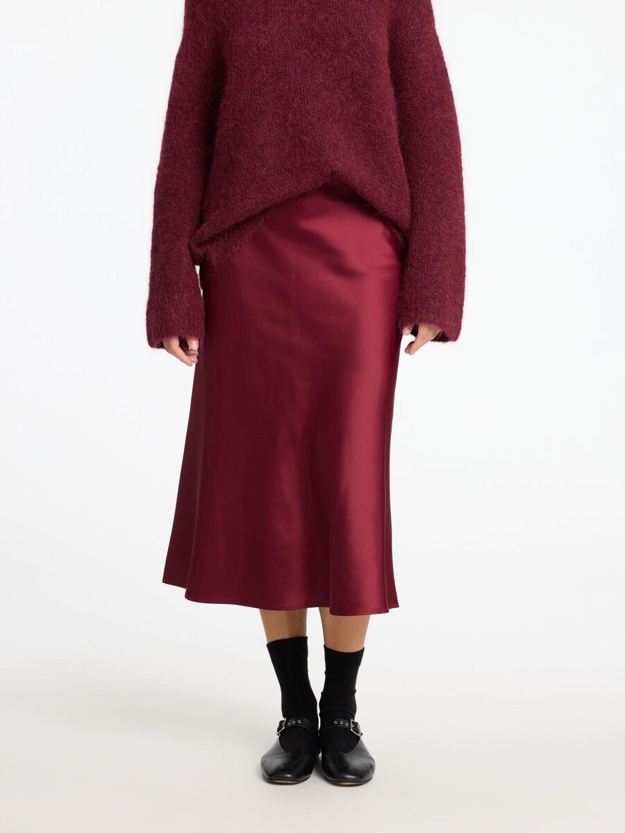 Selected SATIN MIDIROCK, Zinfandel, highres - 16091486_Zinfandel_003.jpg