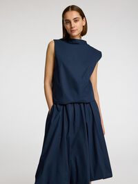 PLEATED SLEEVELESS TOP, Outer Space, highres