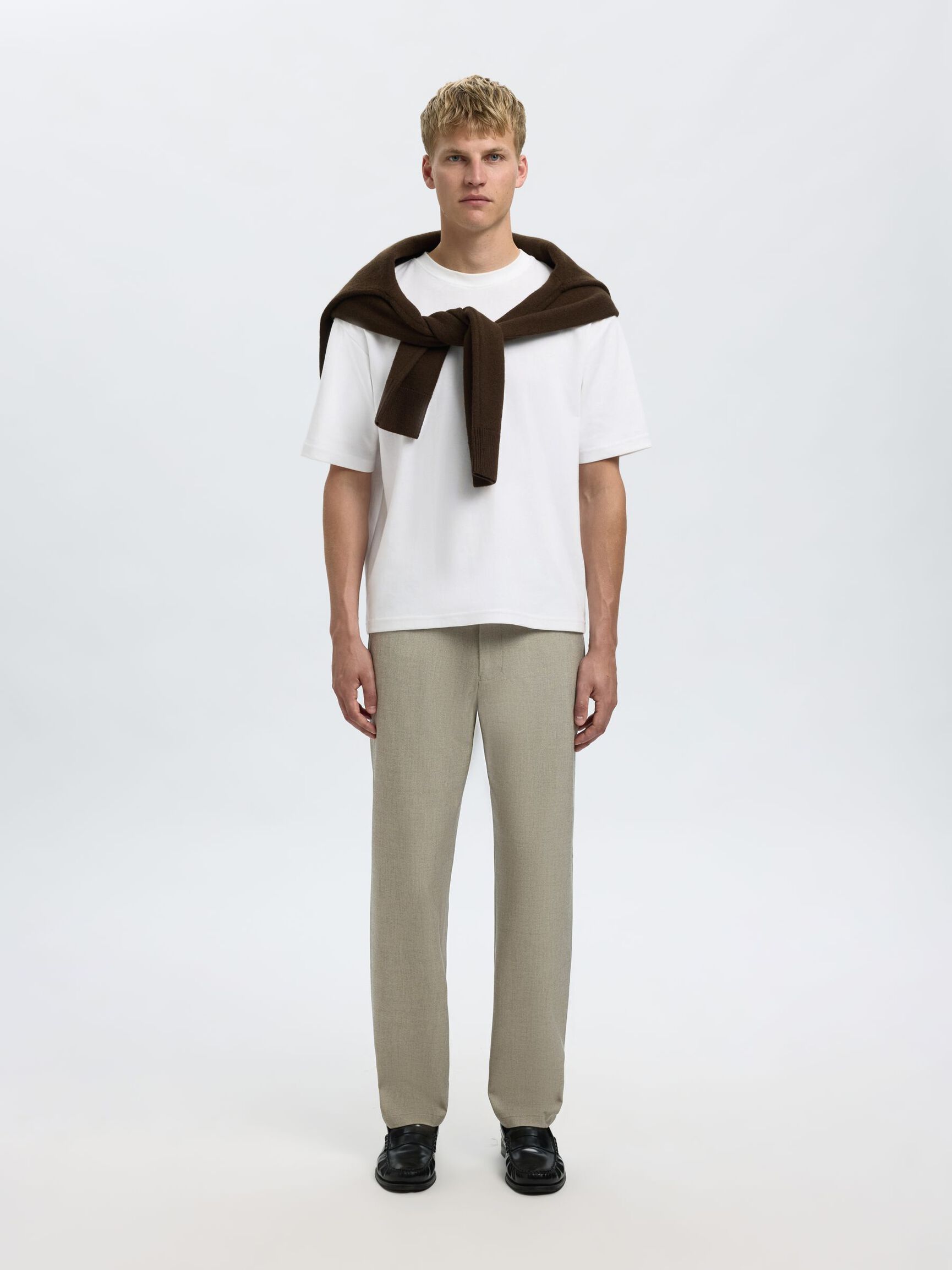 196 STRAIGHT FIT TROUSERS, Sand, highres