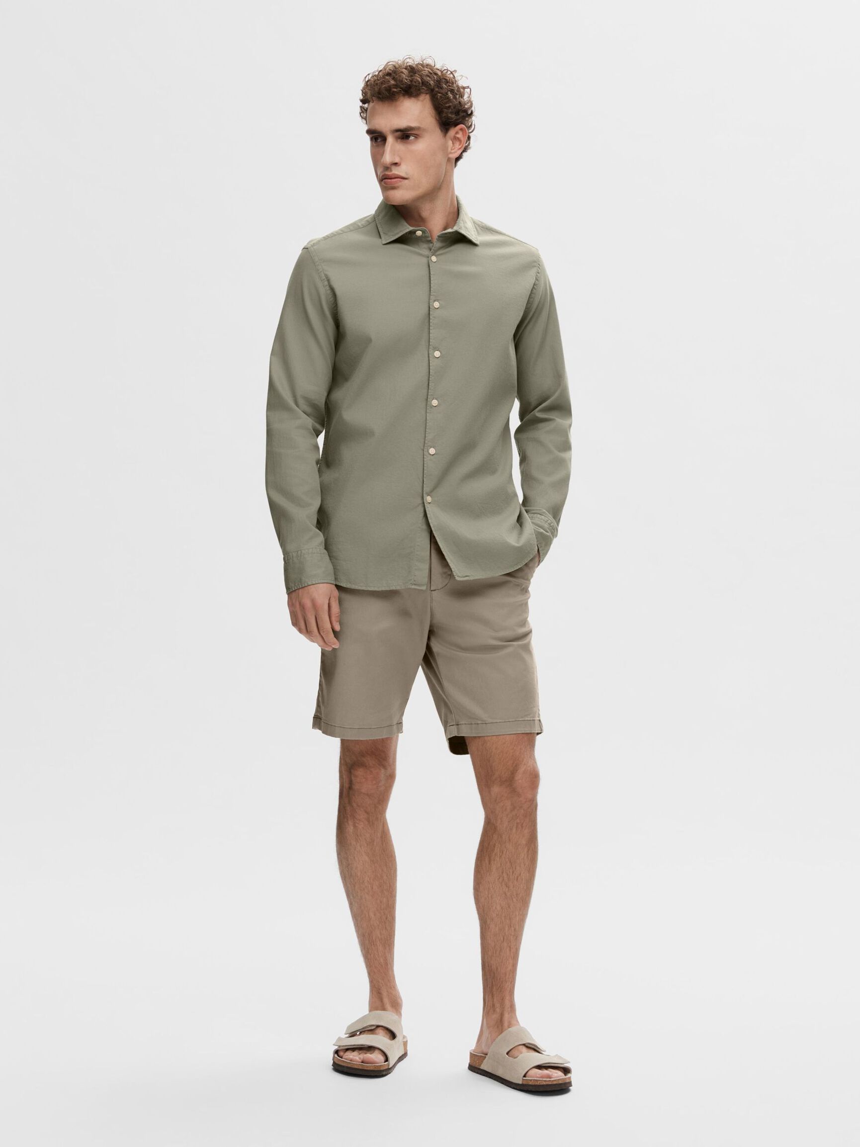 SLIM-FIT CHINO SHORTS, Greige, highres