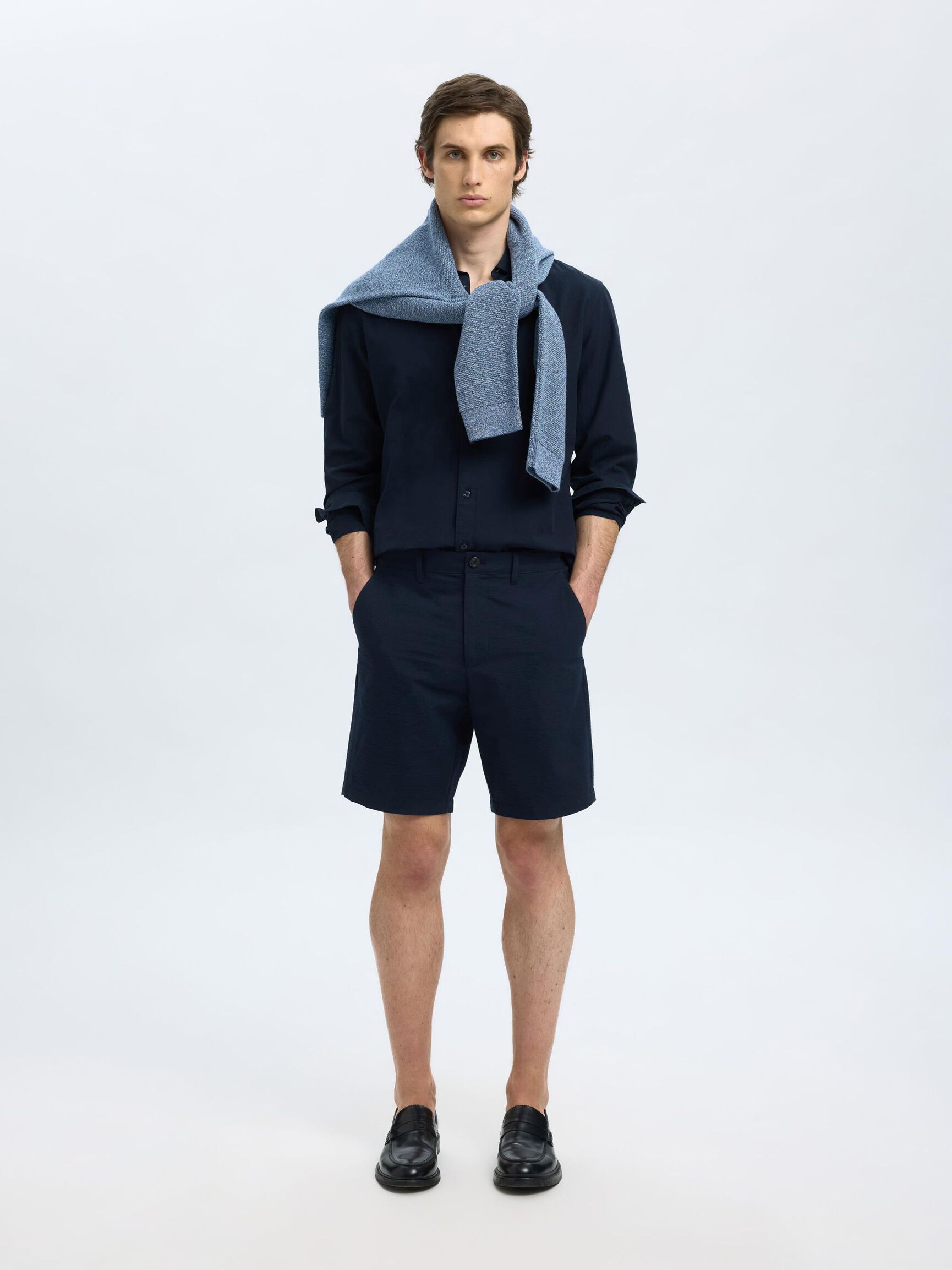SEERSUCKER SHORTS, Sky Captain, highres