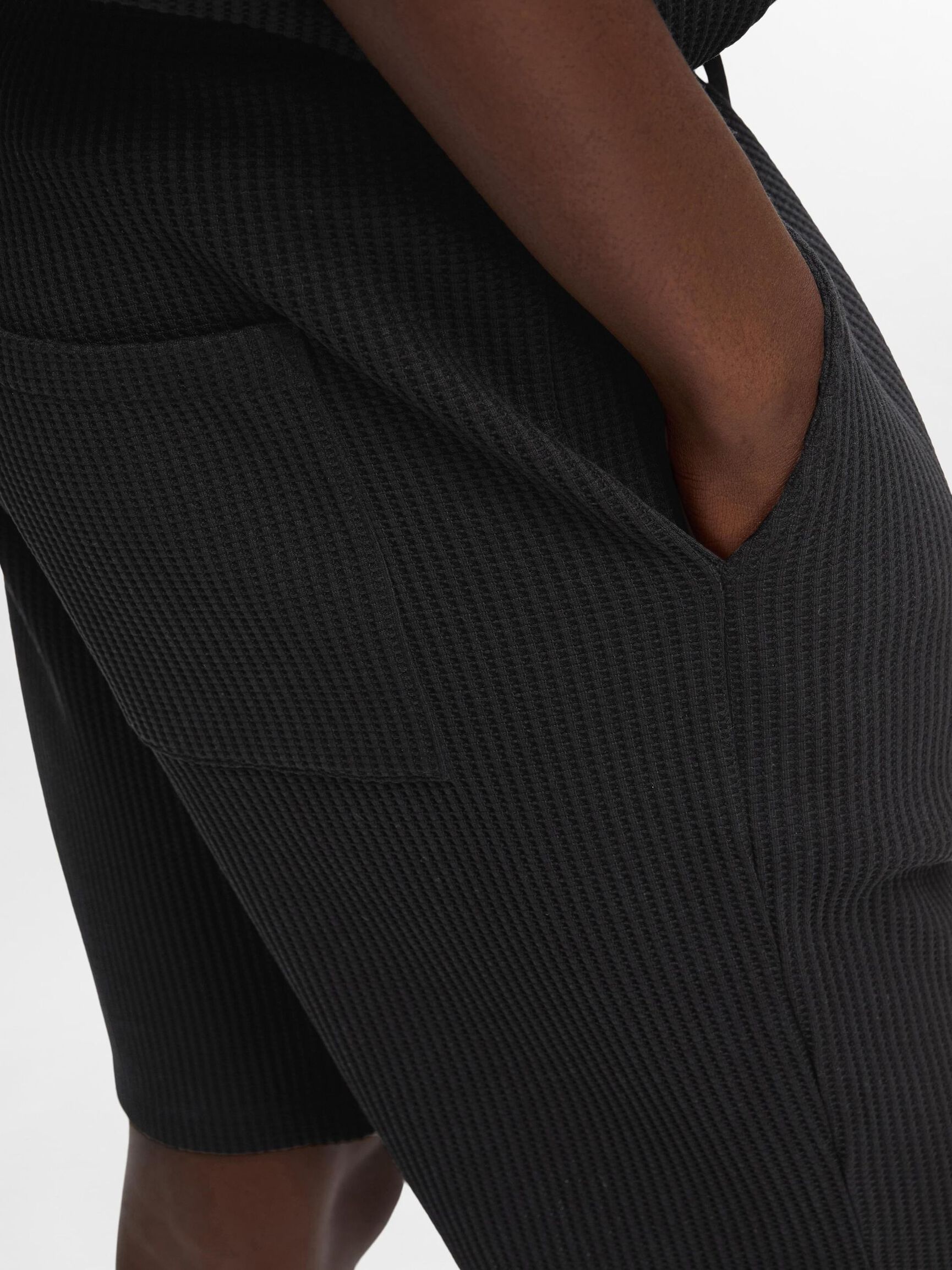 WAFFLED SHORTS, Black, highres