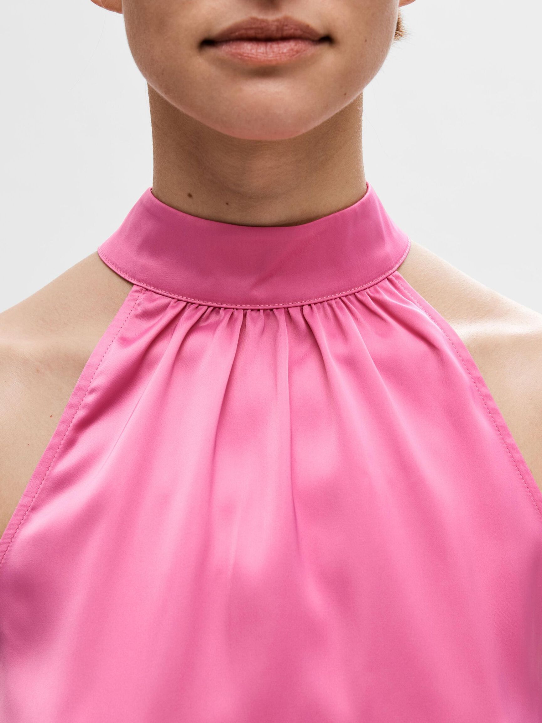 SATIN HALTERNECK TOP, Phlox Pink, highres