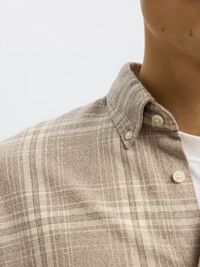 100% COTTON BUTTON-DOWN SHIRT, White Asparagus, highres