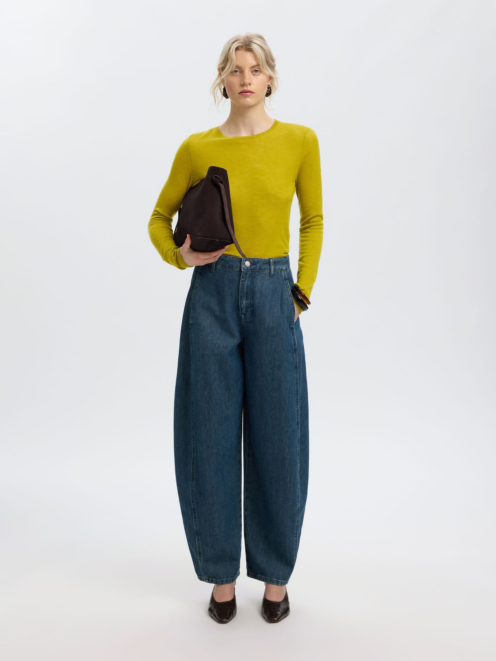 100% MERINO WOOL PULLOVER, Avocado Oil, highres