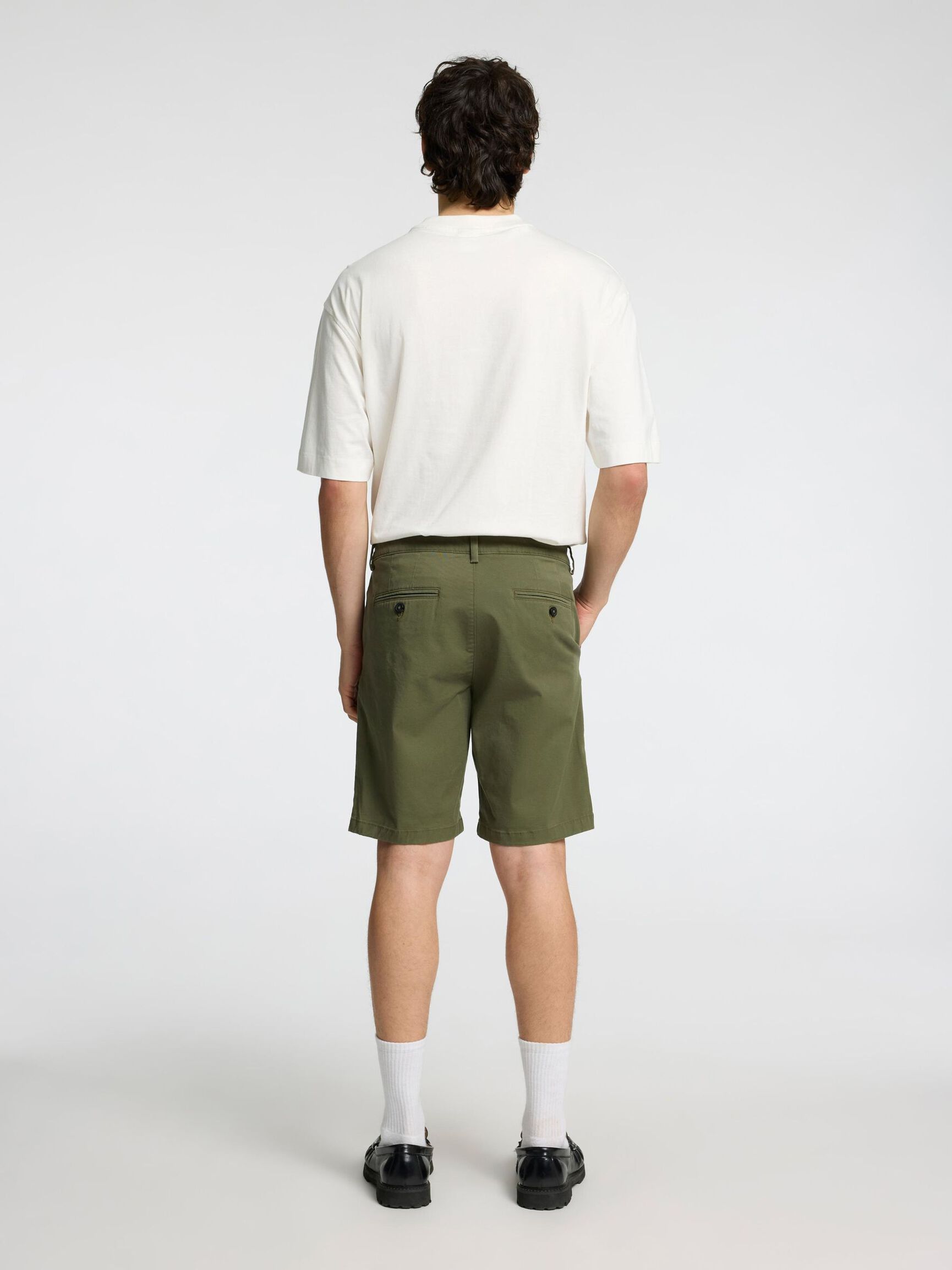 SLIM FIT CHINO SHORT, Kalamata, highres