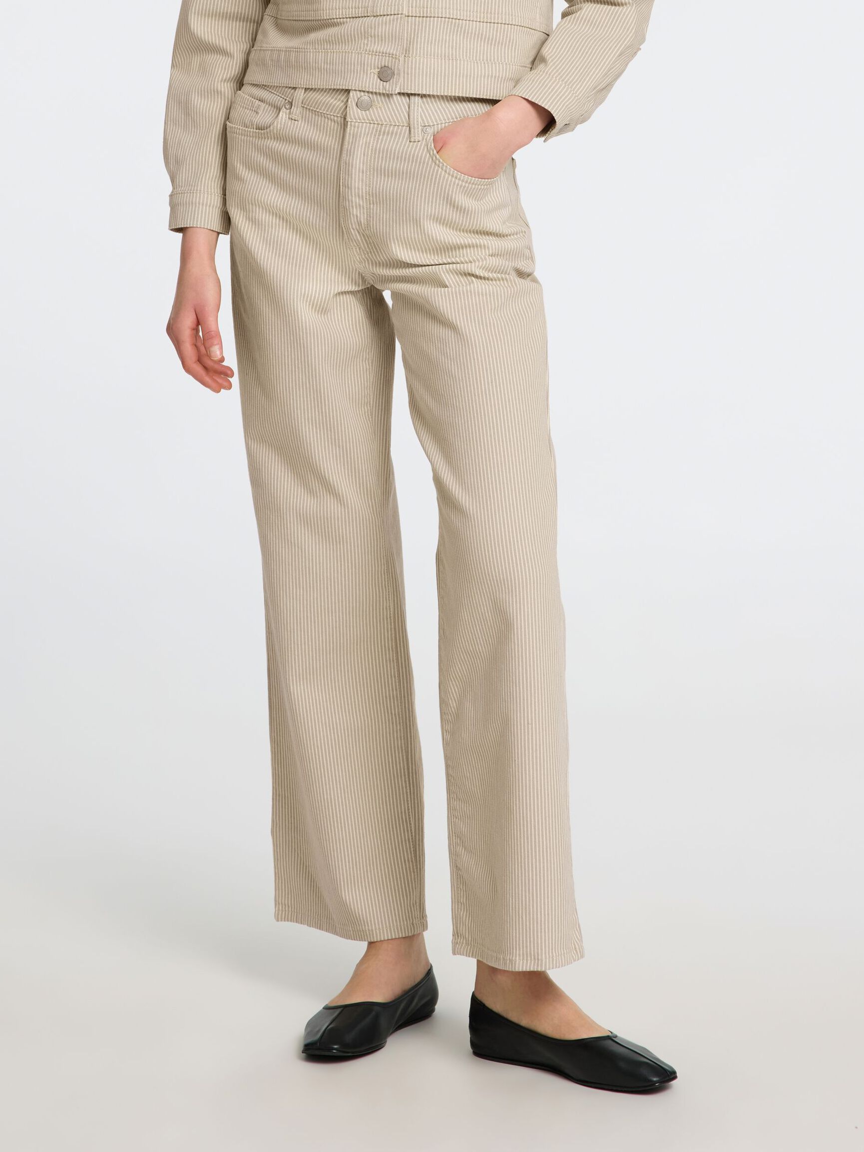 HIGH WAIST WIDE FIT JEANS, Beige, highres