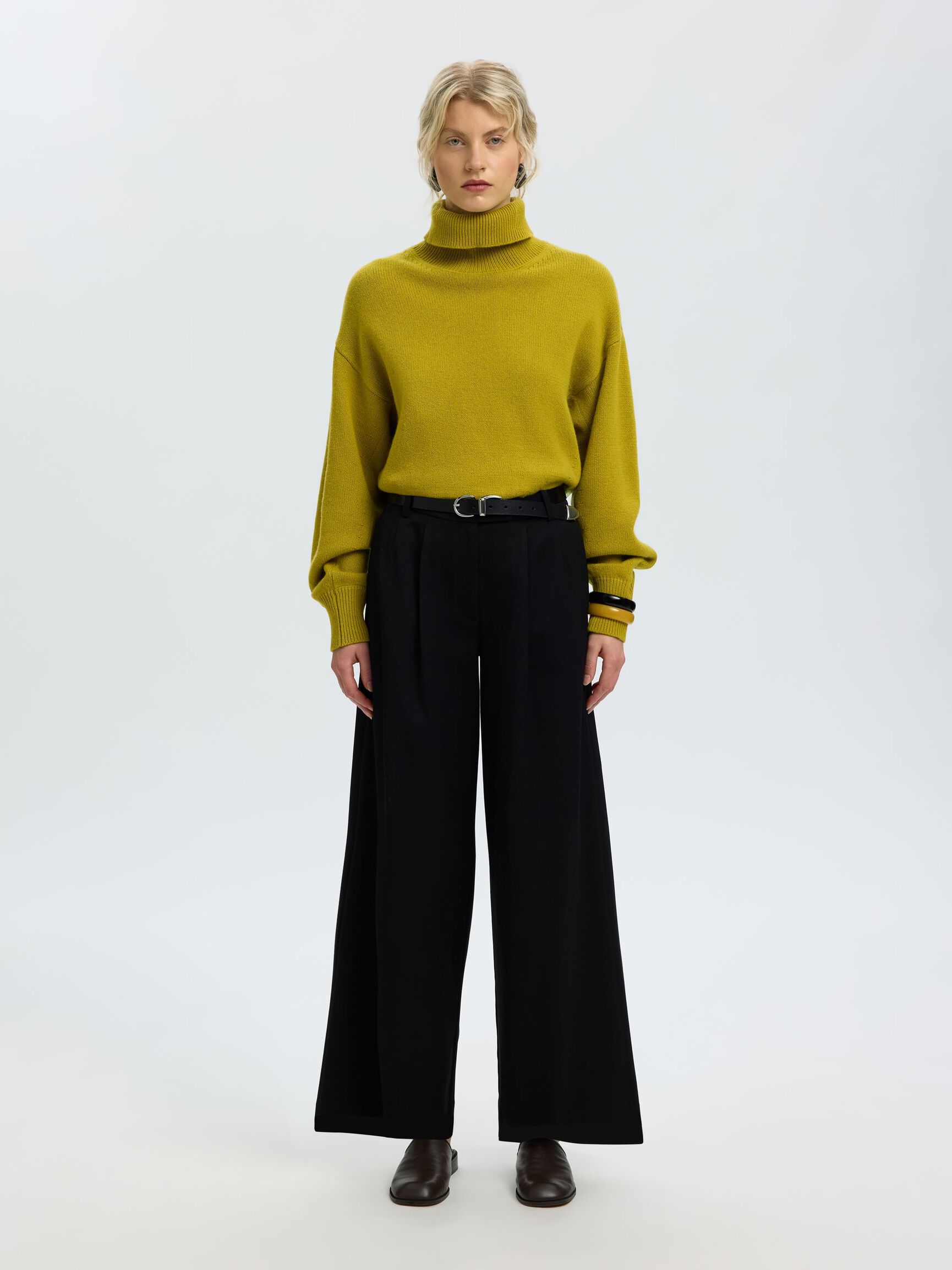 WOOL BLEND TURTLENECK, Avocado Oil, highres