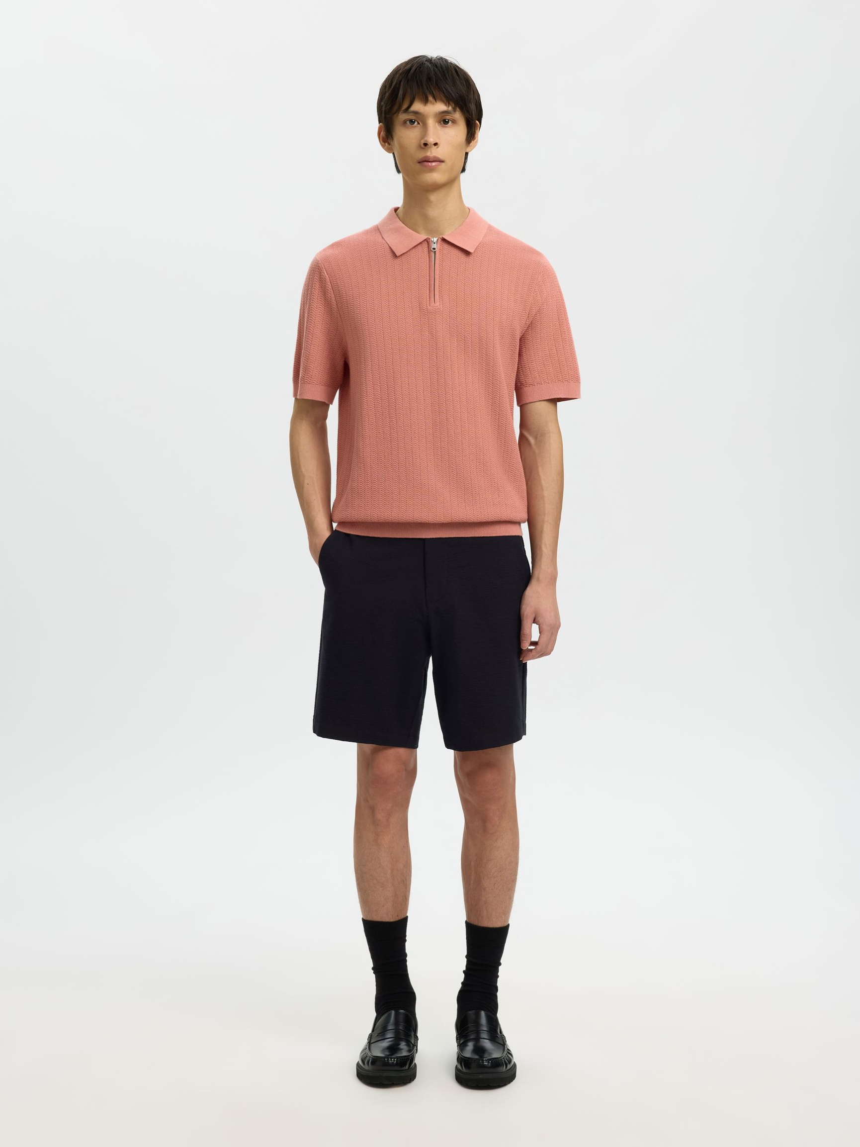 SEERSUCKER SHORTS, Black, highres