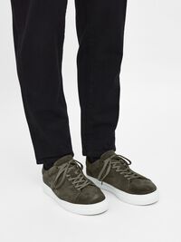 CHUNKY SUÈDE SNEAKERS, White, highres