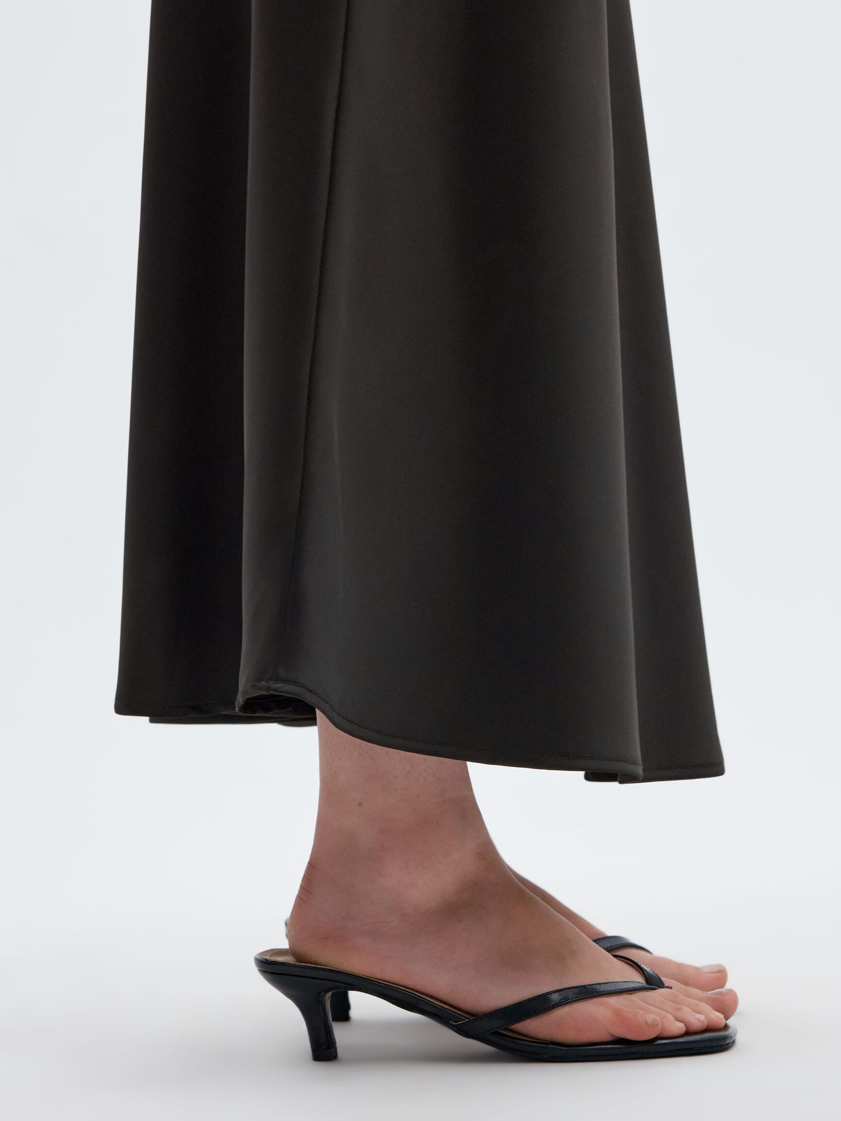 SATIN MIDI SKIRT, Black, highres