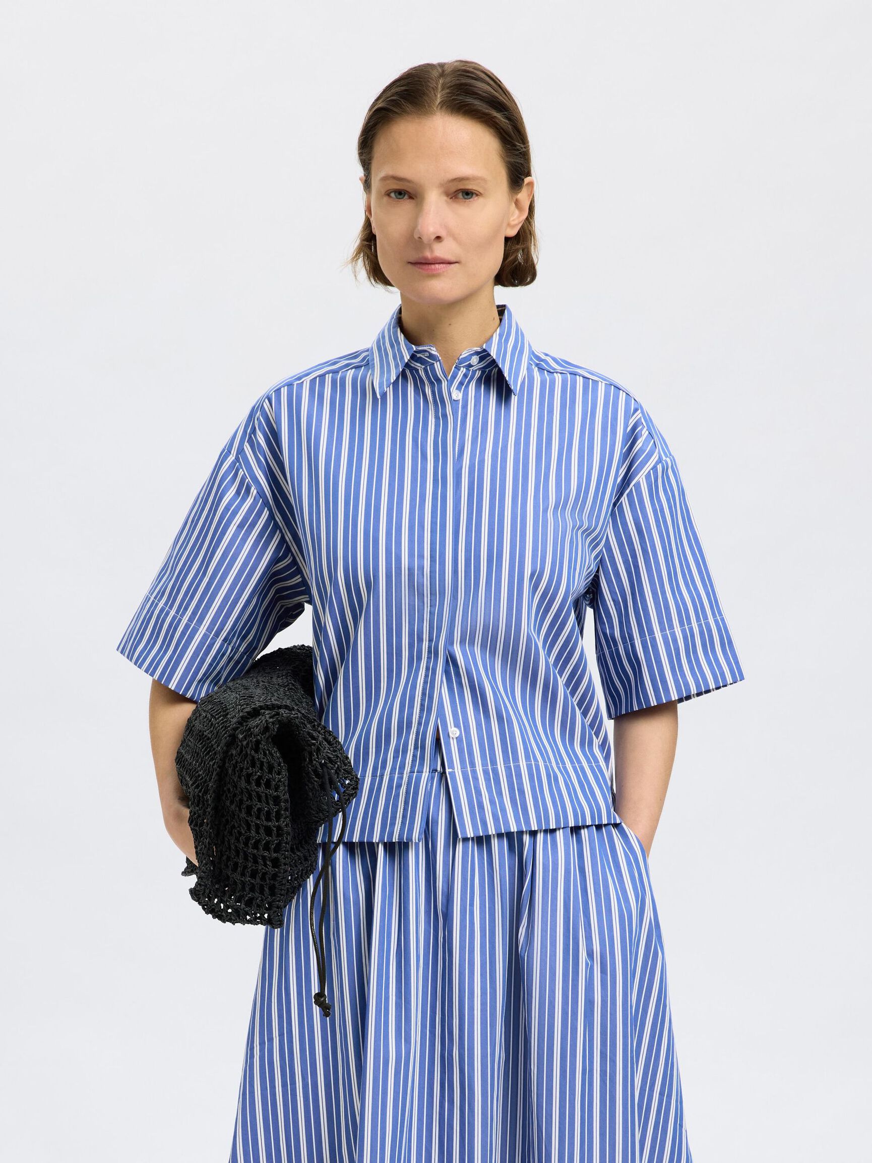 STRIPED SHORT SLEEVED SHIRT, Dazzling Blue, highres