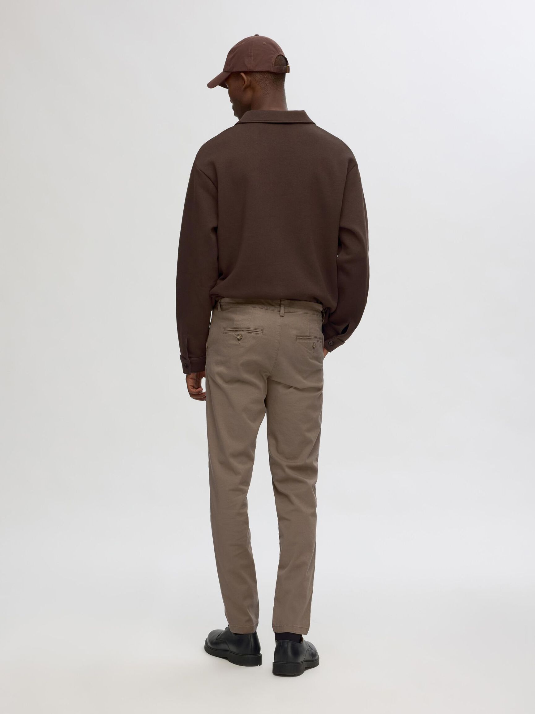 175 SLIM FIT FLEX CHINO, Morel, highres