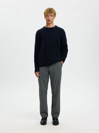 COUPE DÉCONTRACTÉE PULL EN MAILLE, Sky Captain, highres