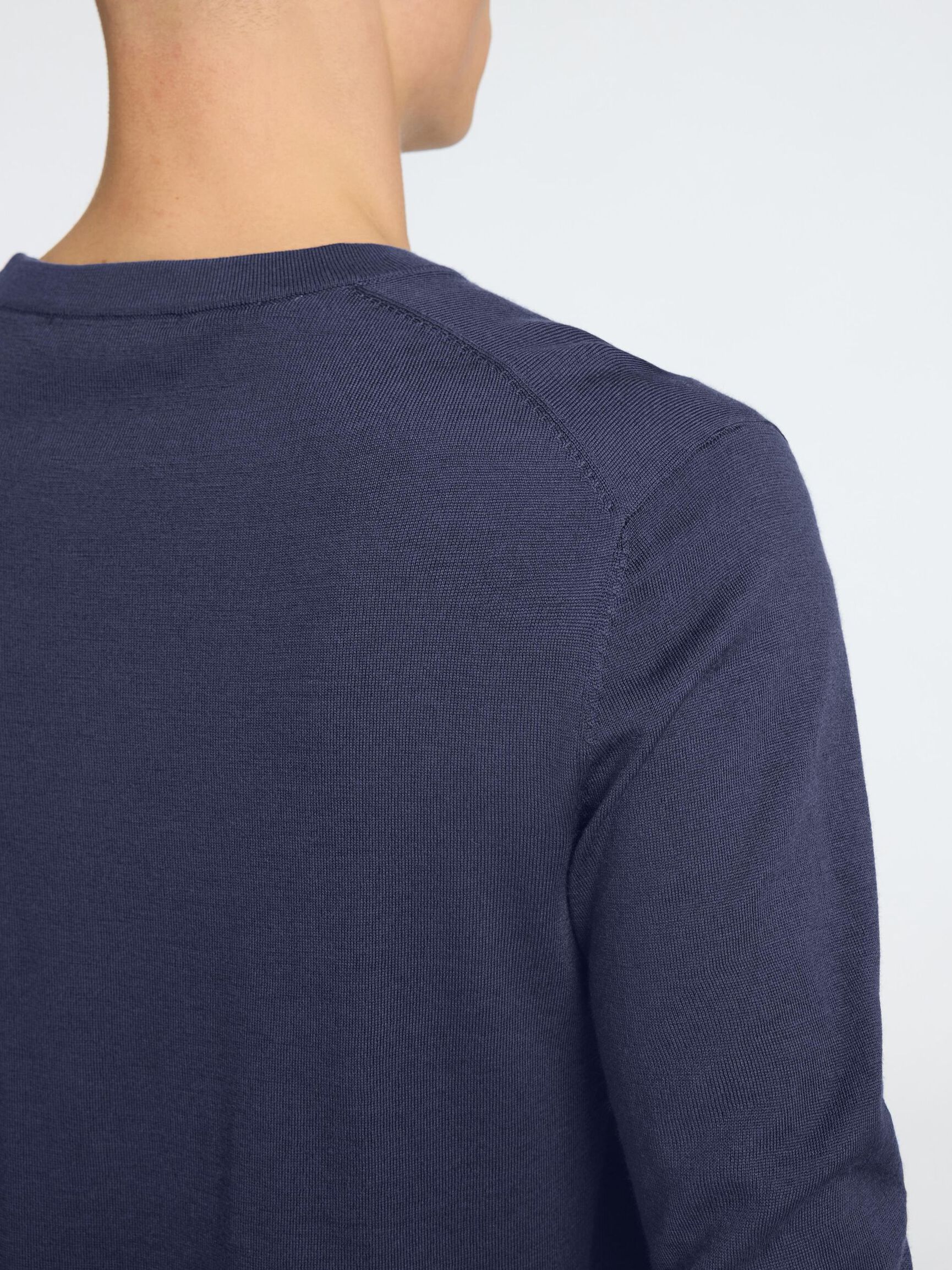 SWETER Z OKRĄGŁYM DEKOLTEM, Oceana, highres