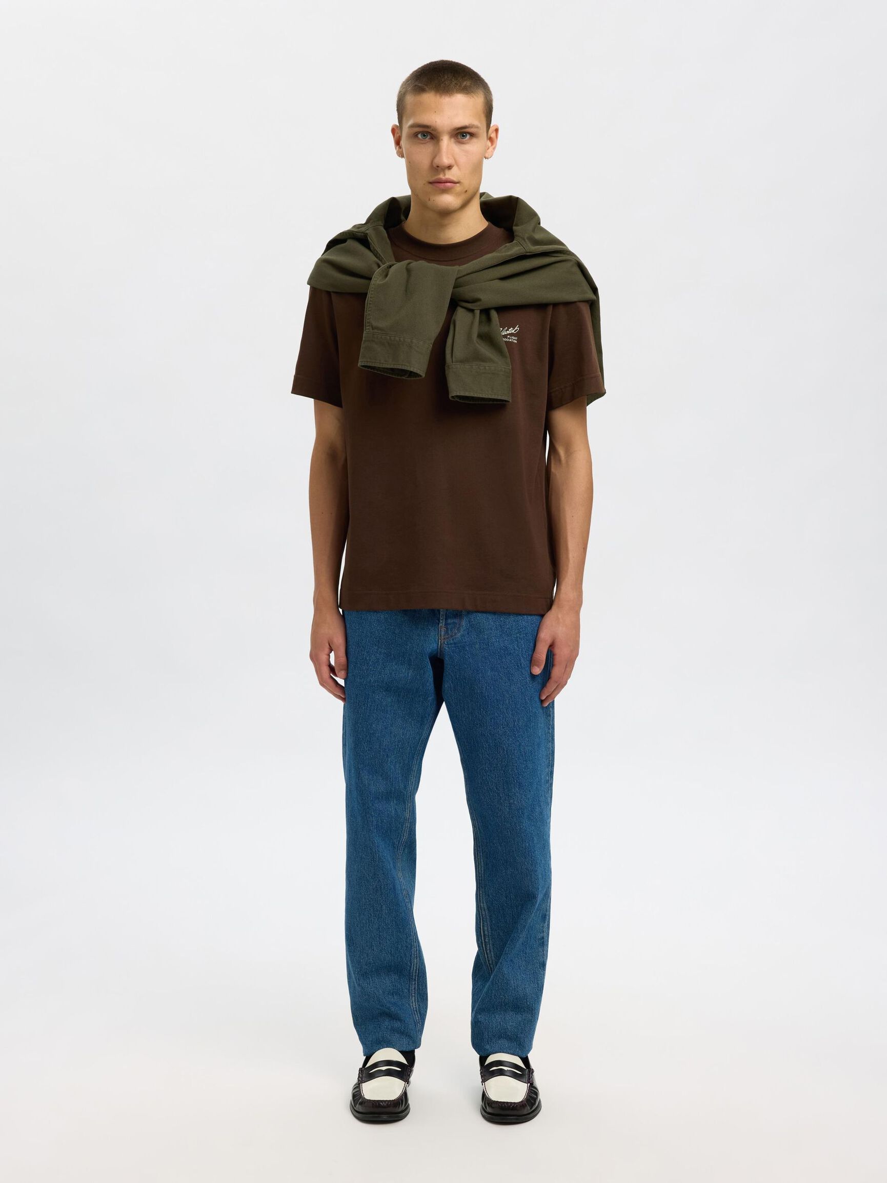 190 JEAN COUPE FUSELÉE, Medium Blue Denim, highres