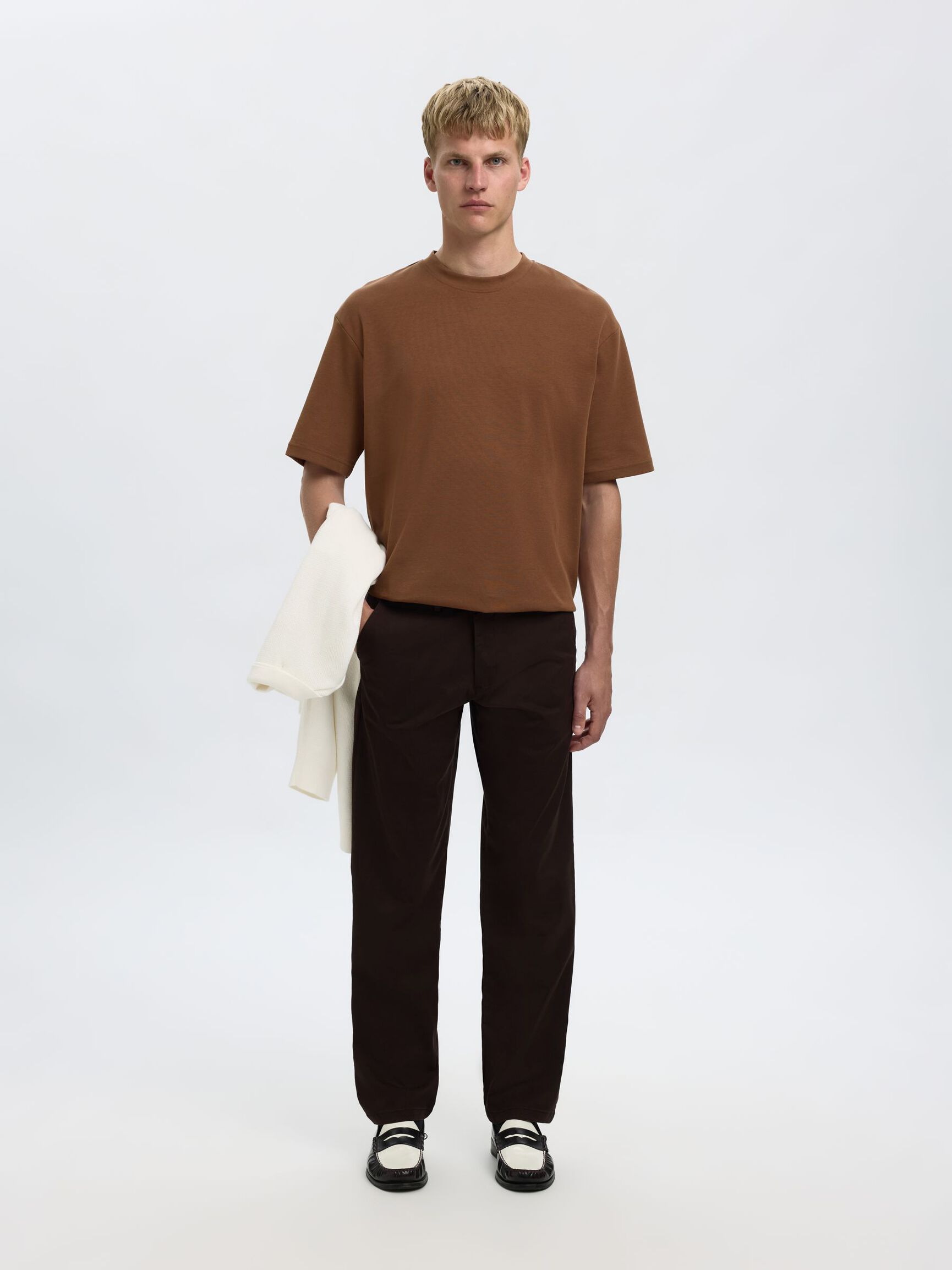 196 STRAIGHT FLEX CHINOS, Chocolate Torte, highres