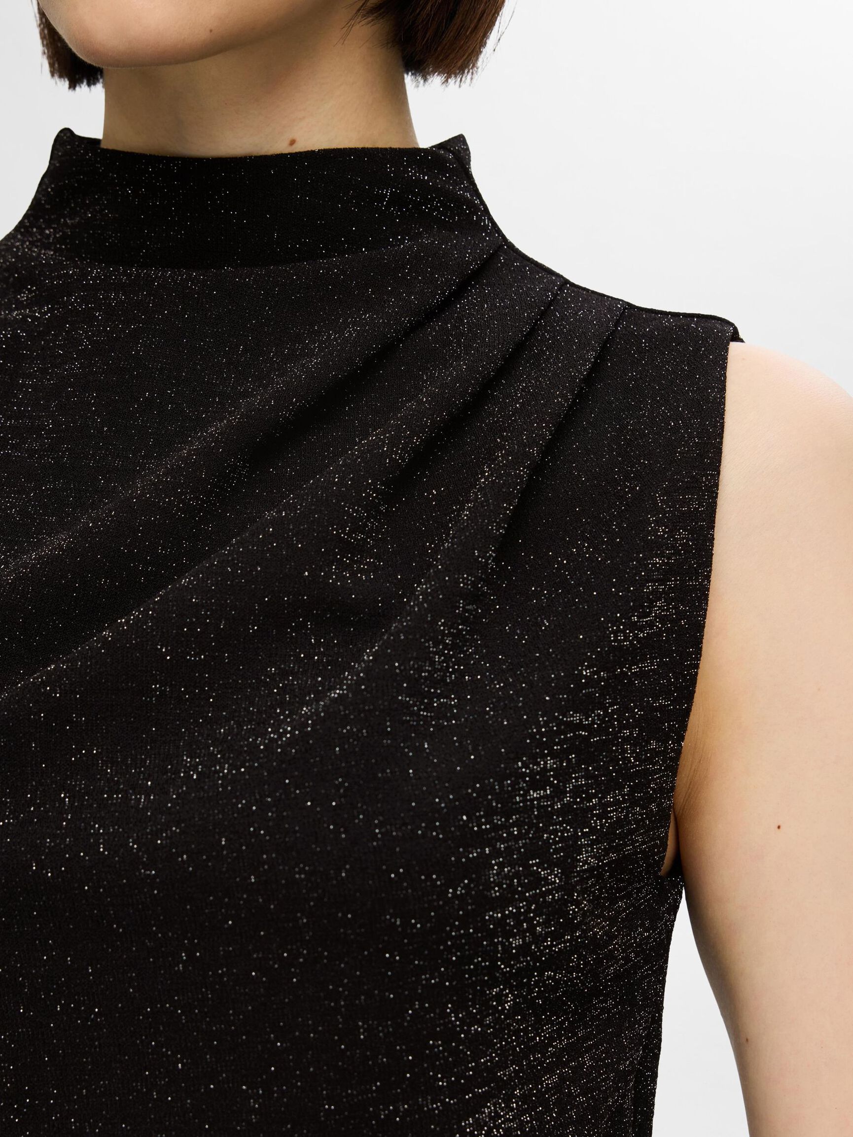 GLITTER SLEEVELESS TOP, Black, highres