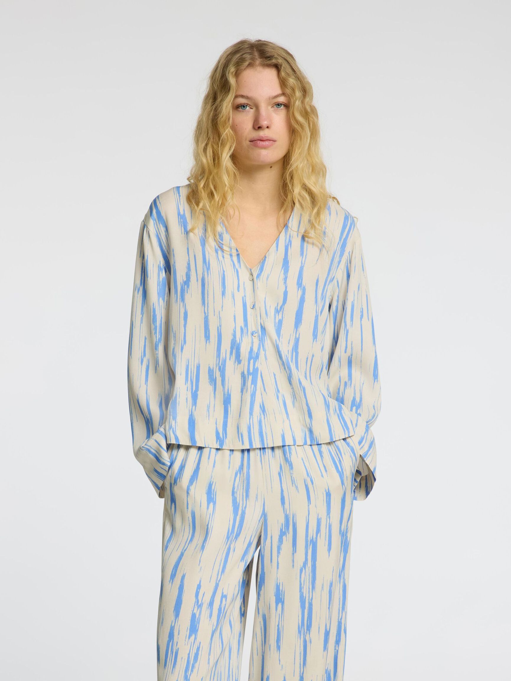 PRINTED VISCOSE  LONG SLEEVED TOP, Birch, highres