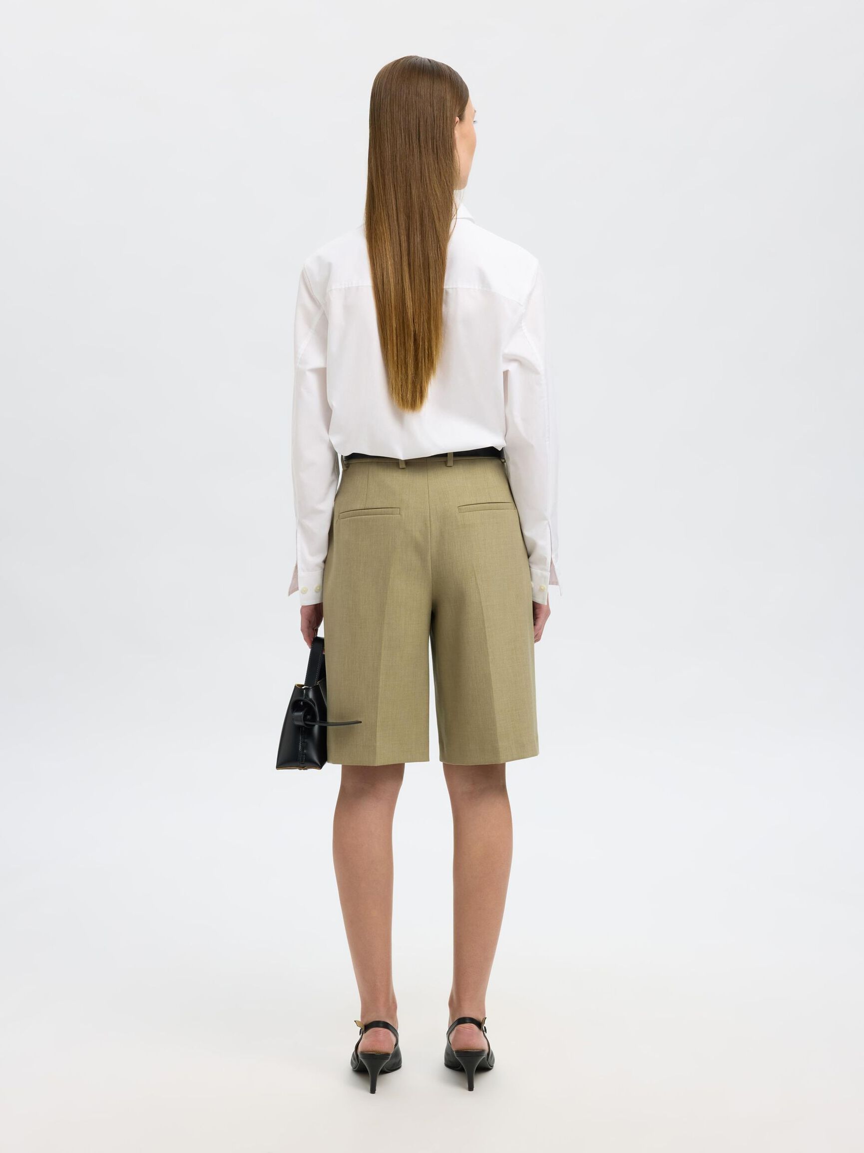 TAILORED BERMUDA SHORTS, Slate Green, highres