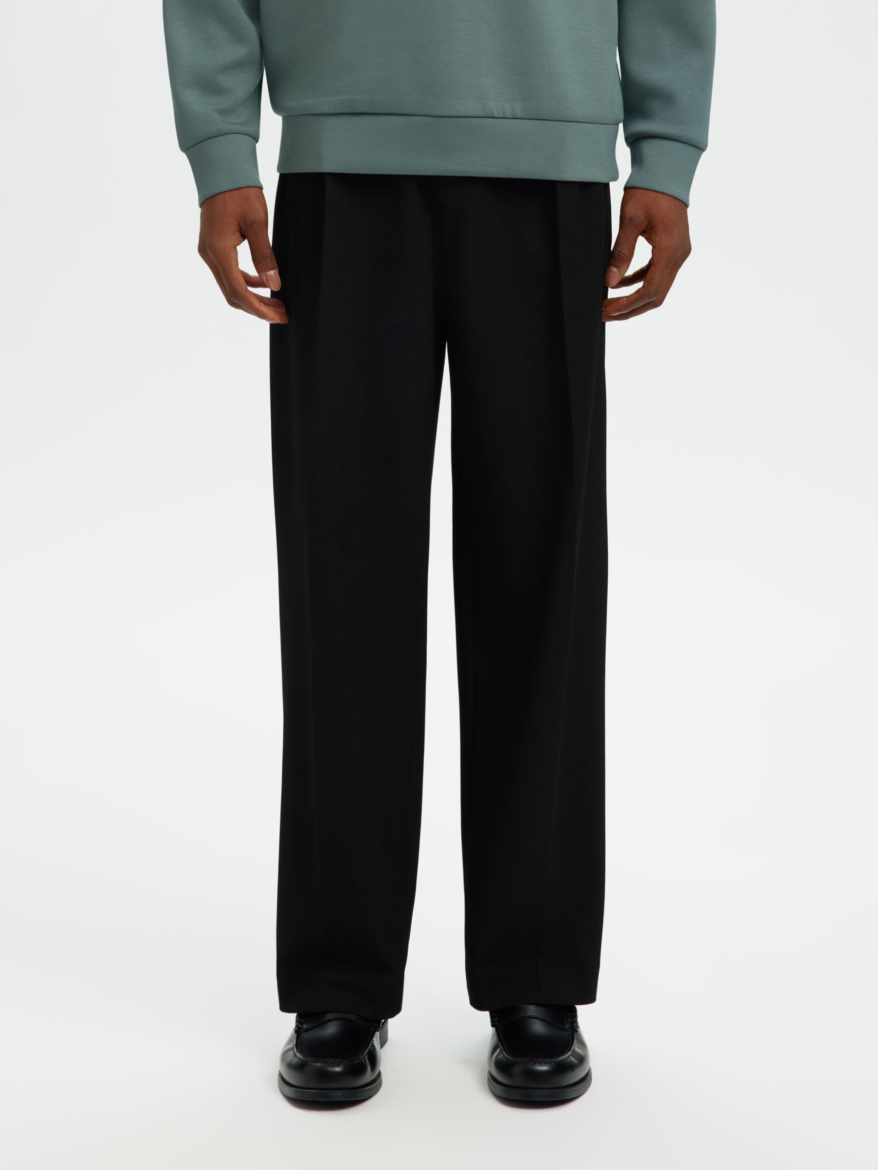 220 LOOSE FIT TROUSERS | Black | Selected