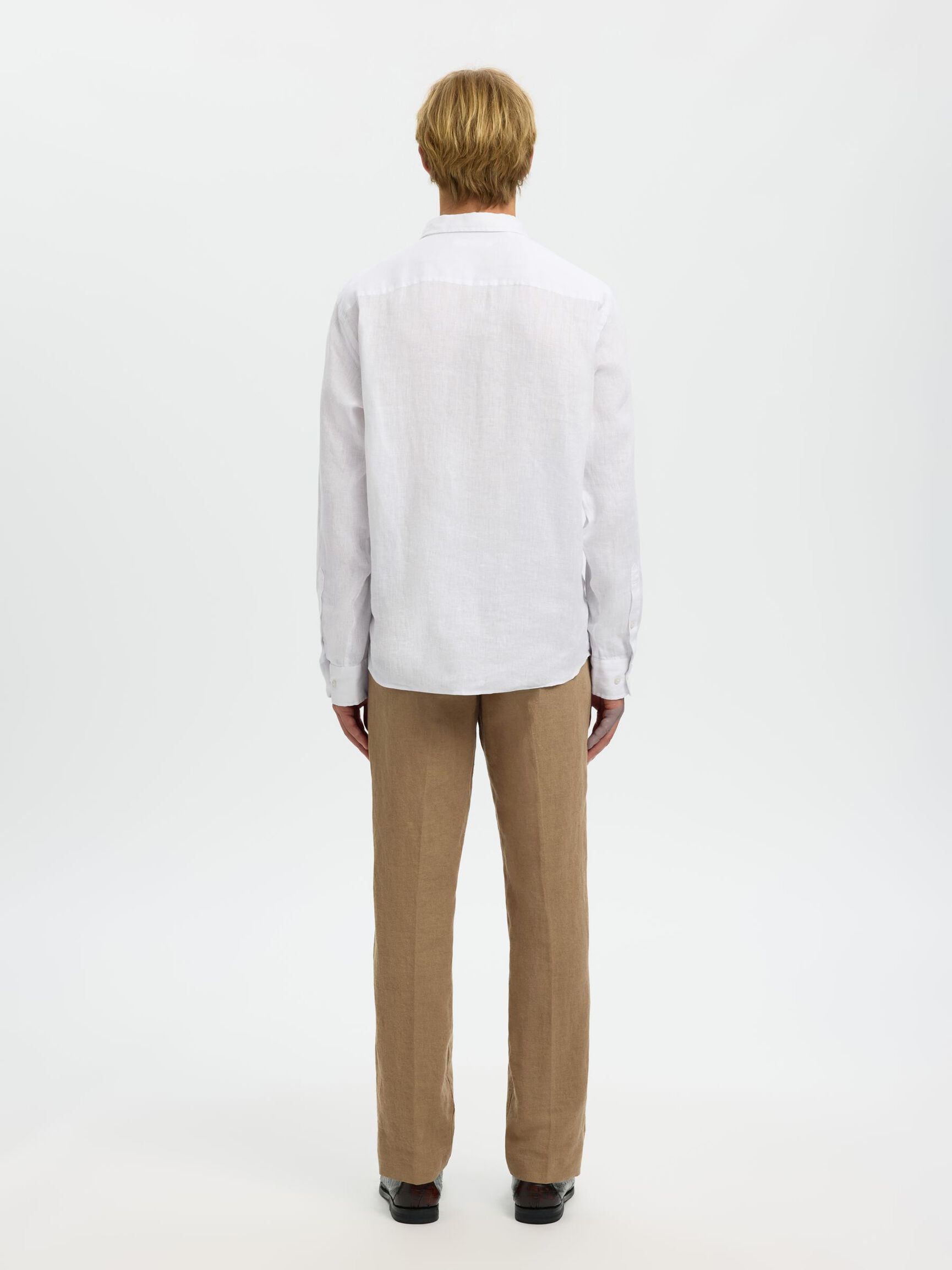 PAITA, White, highres