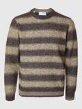 Selected GESTREIFTER OMBRÉ PULLOVER MIT RUNDHALSAUSSCHNITT, Starfish, highres - 16095637_Starfish_1143082_001.jpg