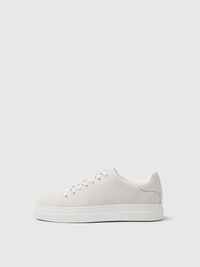 CHUNKY SUÈDE SNEAKERS, White, highres