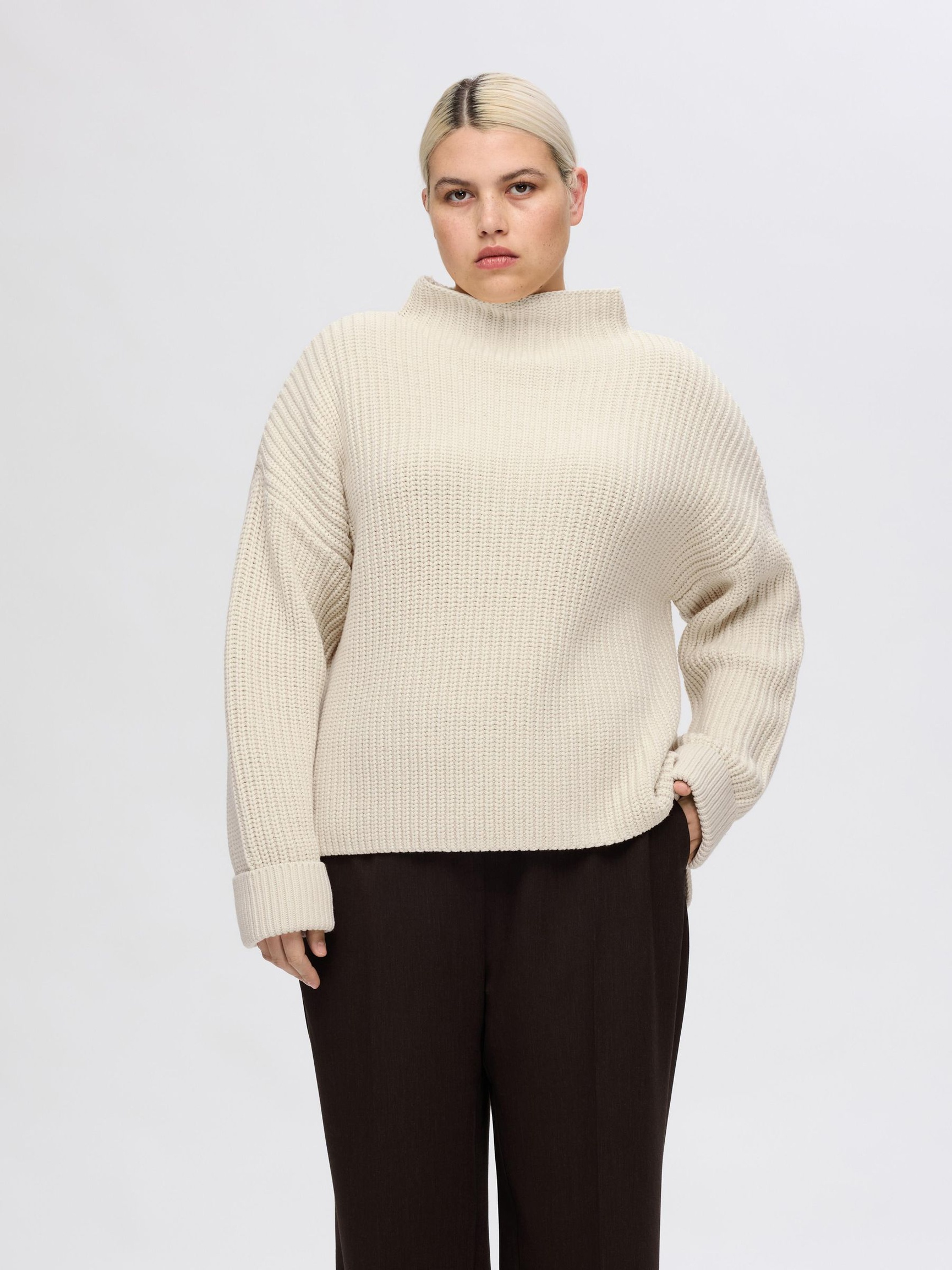 OVERSIZED STRIKTRØJE, Birch, highres