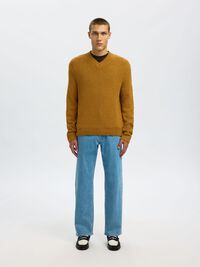 100% COTTON V-NECK JUMPER, Golden Brown, highres