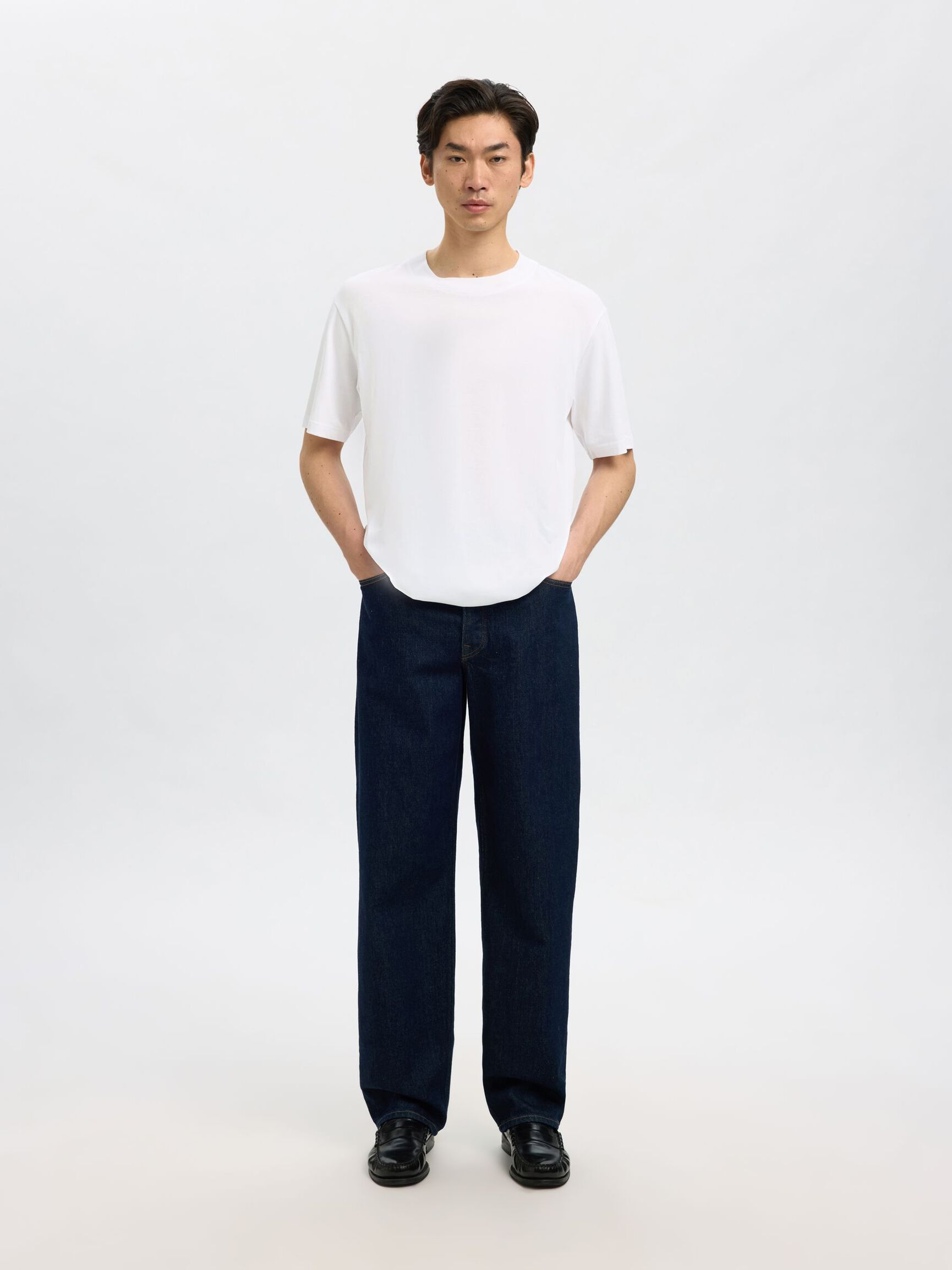 MANCHES COURTES ET COUPE DÉCONTRACTÉE T-SHIRT, Bright White, highres