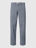 Selected 196 STRAIGHT FLEX CHINOS, Tradewinds, highres - 16087665_Tradewinds_001.jpg
