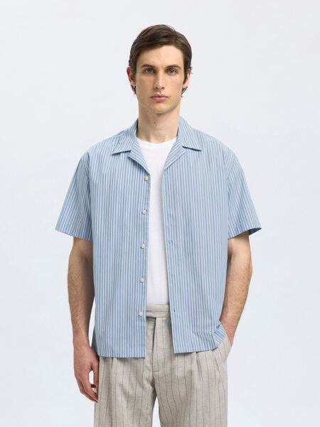 Selected CAMICIA A MANICHE CORTE, Light Blue, highres - 16097690_LightBlue_1183949_003.jpg