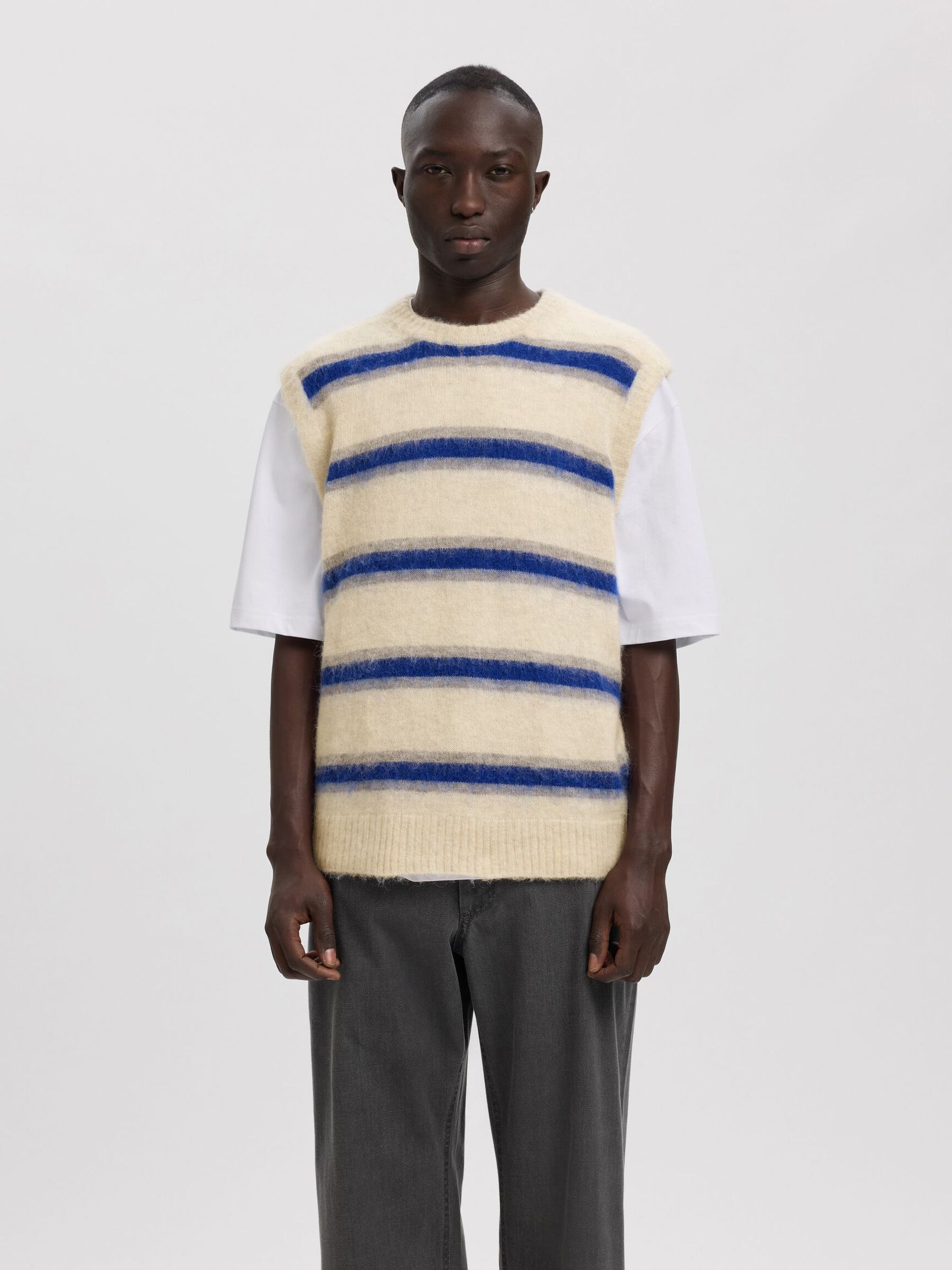 STRIBET STRIK VEST, Bright Cobalt, highres