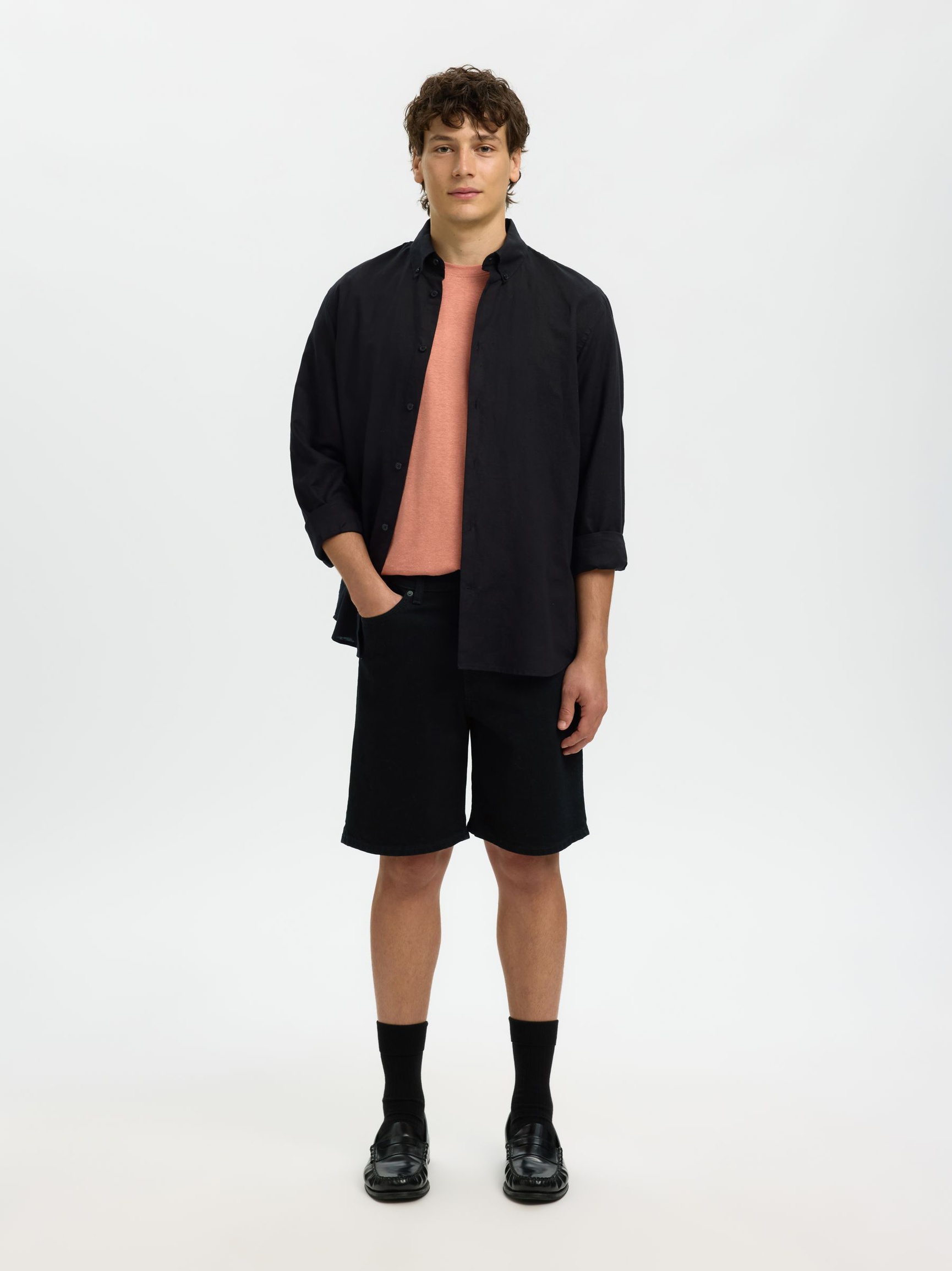 COUPE CLASSIQUE SHORTS EN JEAN, Black Denim, highres