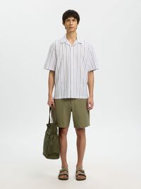 SEERSUCKER SHORTS, Deep Lichen Green, highres