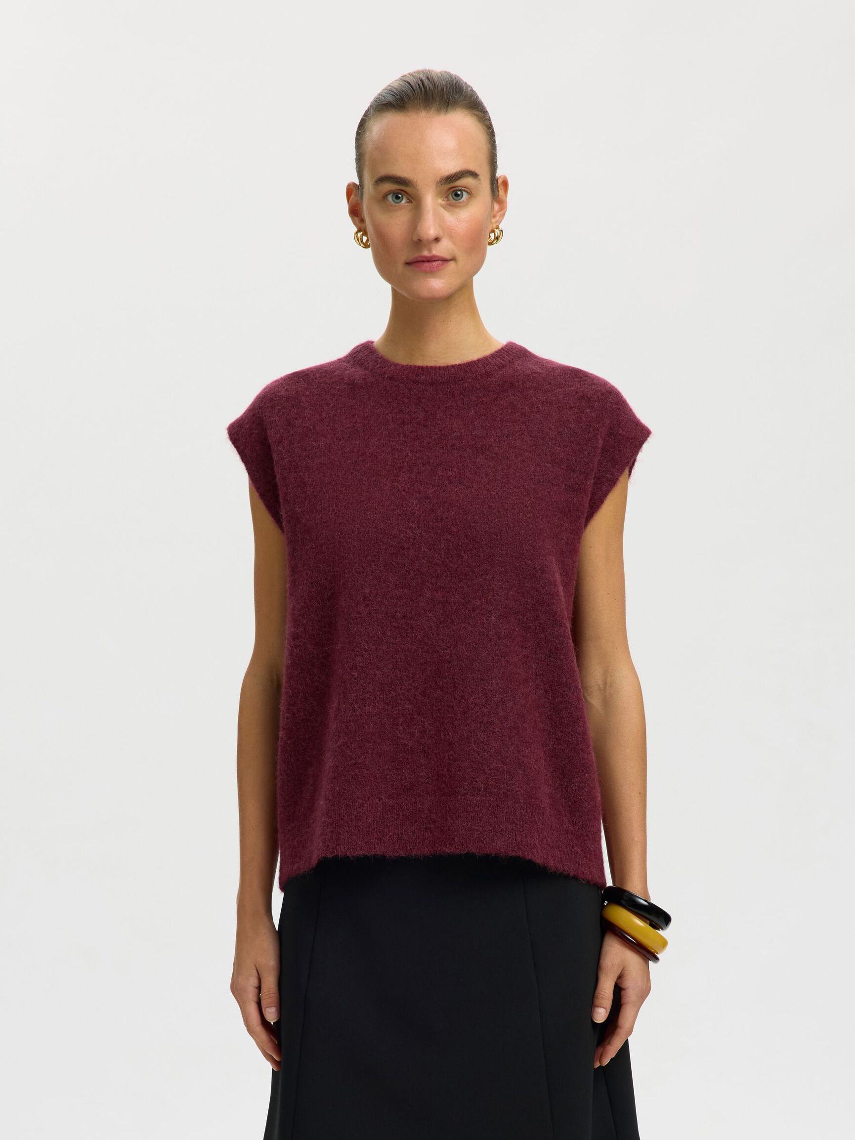 WOLMIX GEBREID GILET, Tawny Port, highres