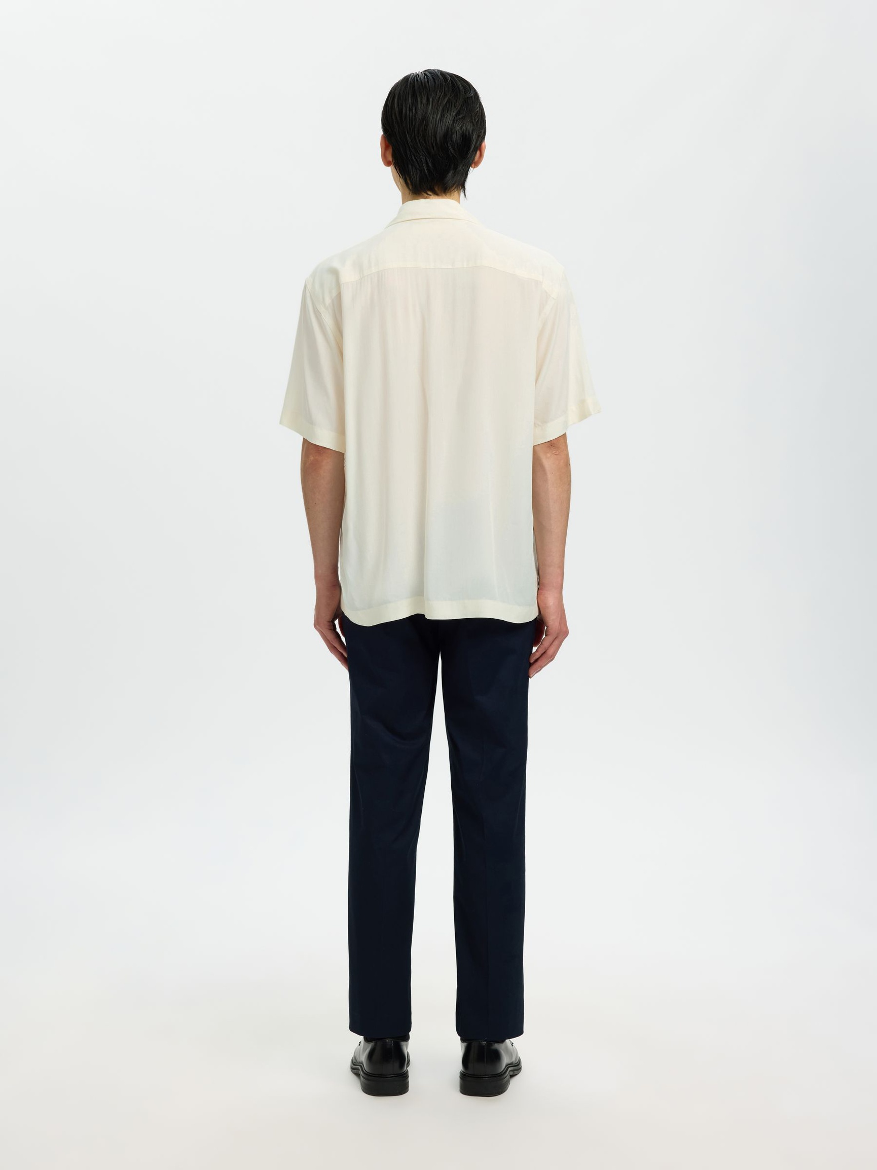 RELAXED FIT KURZARMHEMD, Egret, highres