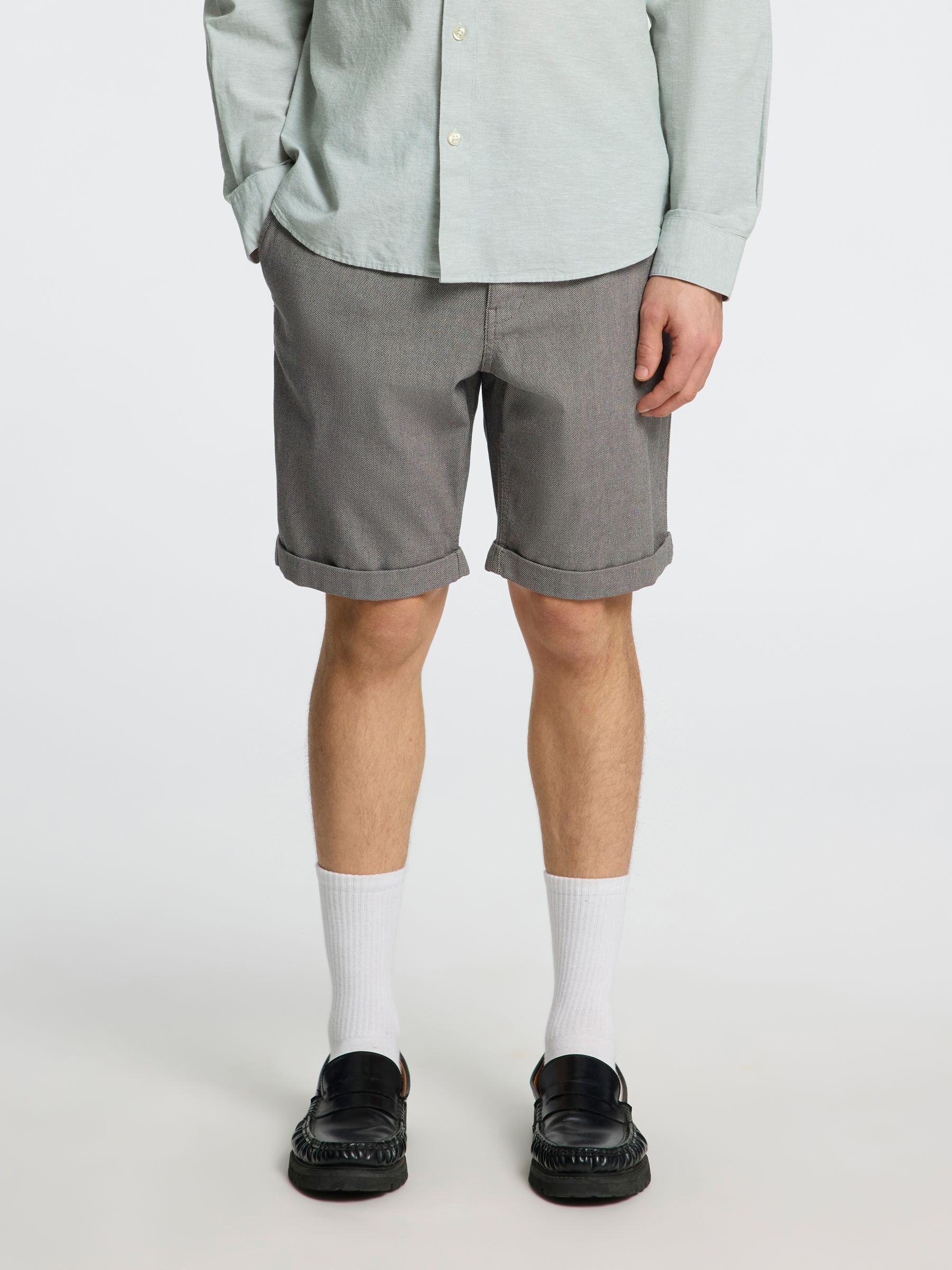 SHORTS, Asphalt, highres