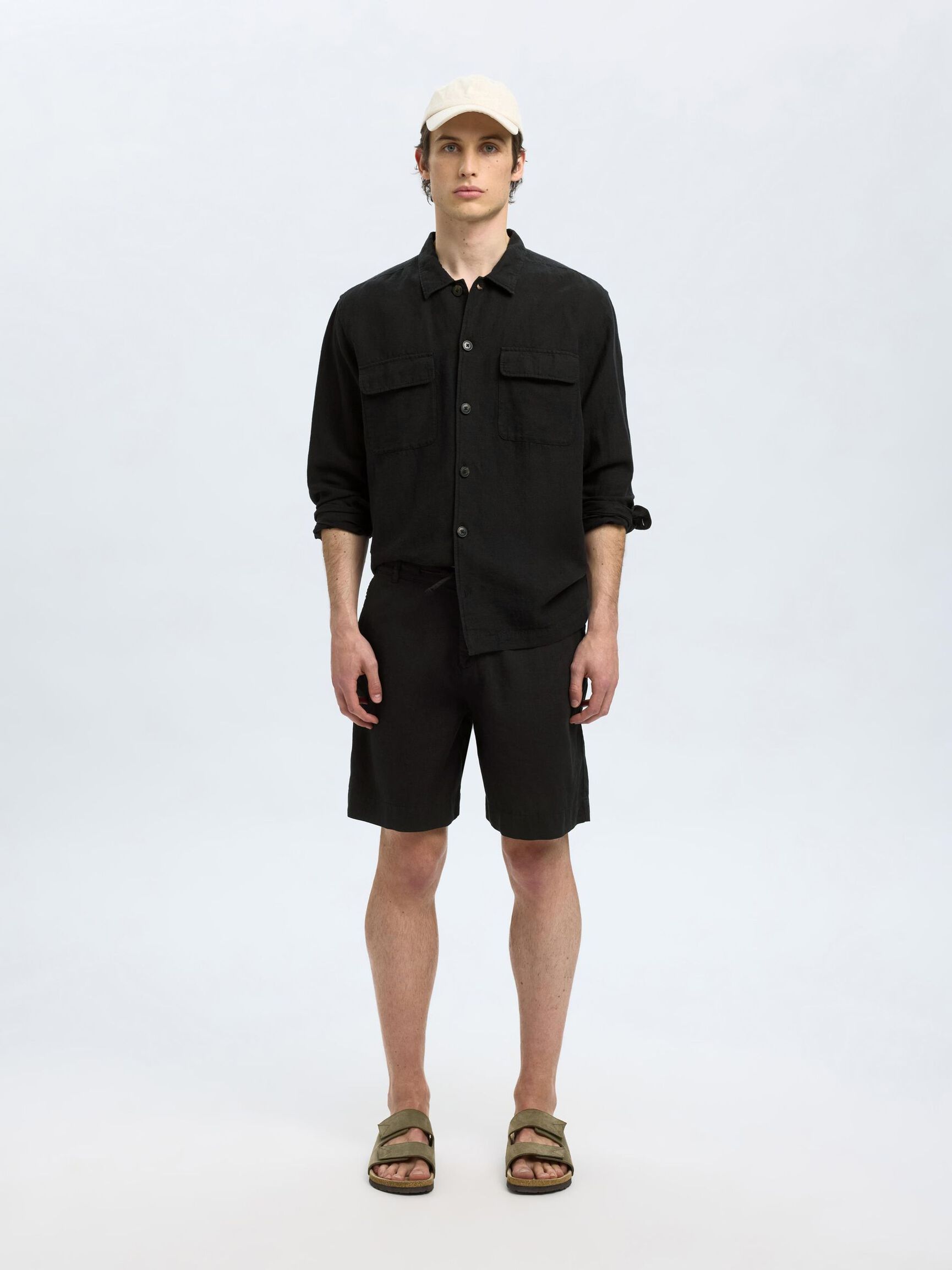 LOOSE FIT LINEN-BLEND SHORTS, Black, highres