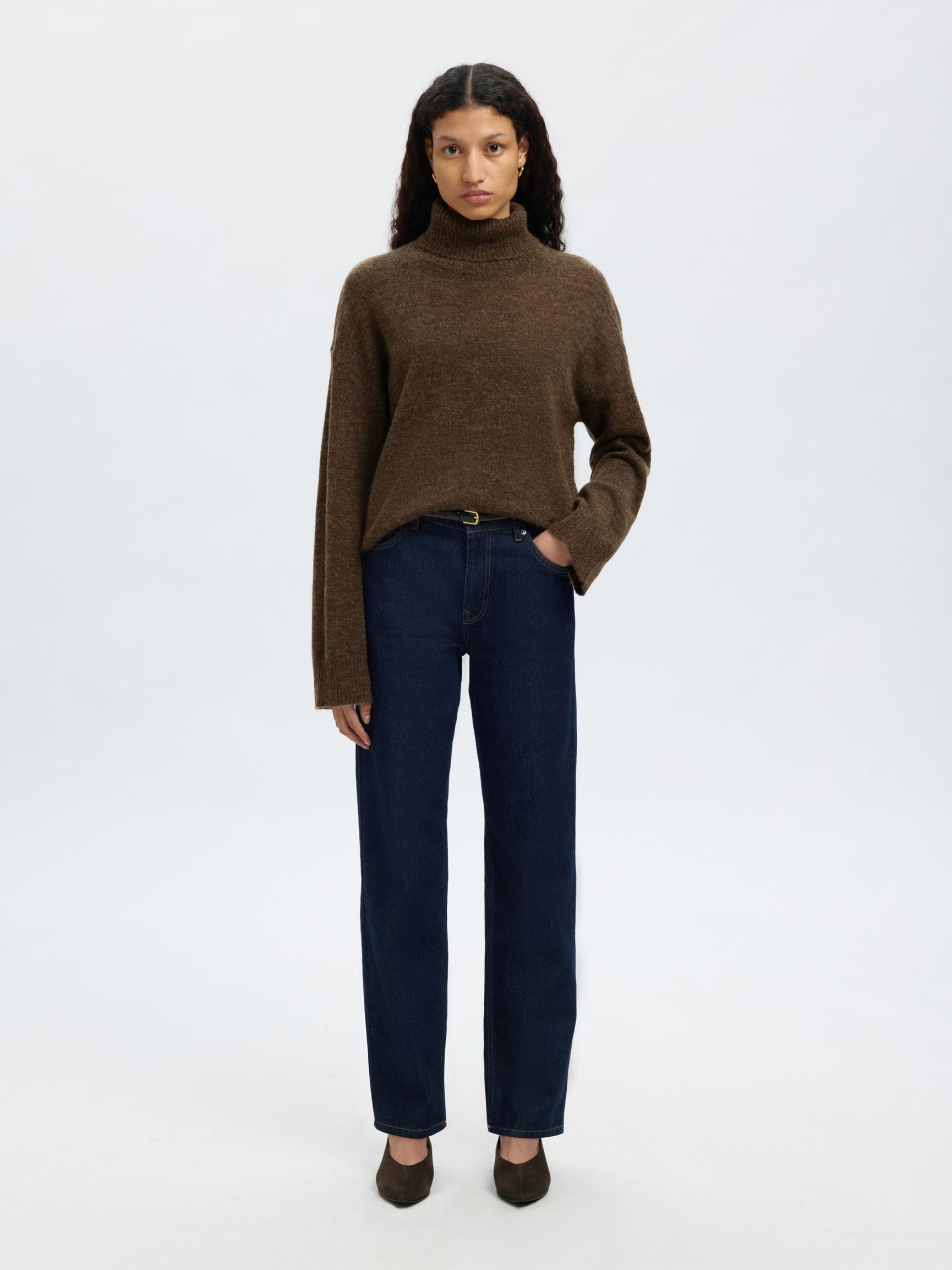 WOOL BLEND TURTLENECK, Dachshund, highres