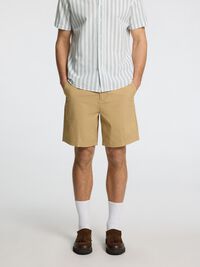 REGULAR FIT CHINOSHORTS, Kelp, highres