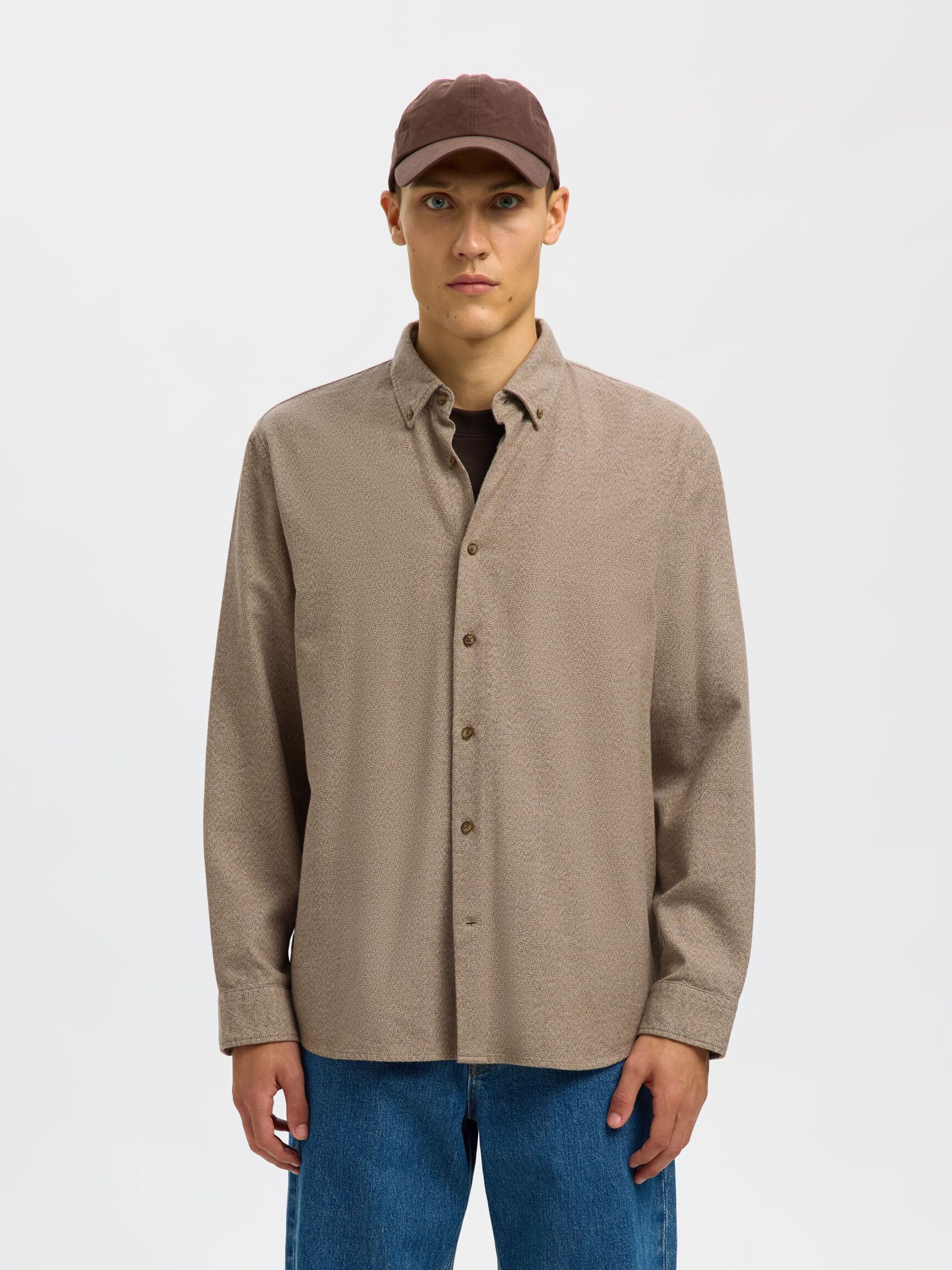 100% COTTON BUTTON-DOWN SHIRT, Oatmeal, highres